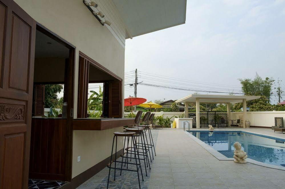 Relax Garden House Hotel 3*