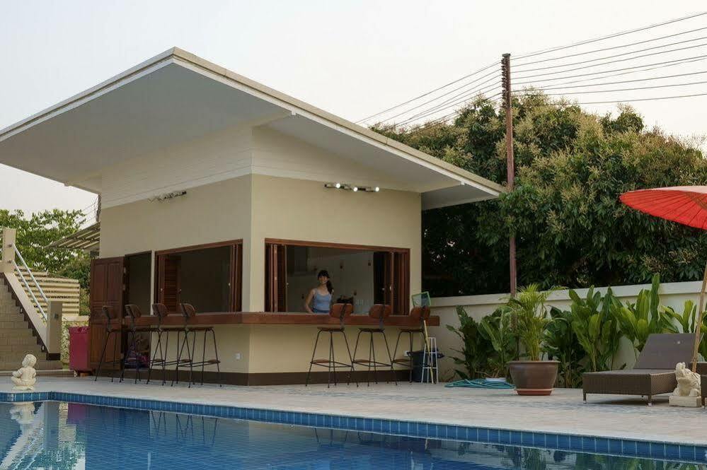 Relax Garden House Hotel Chiang Mai