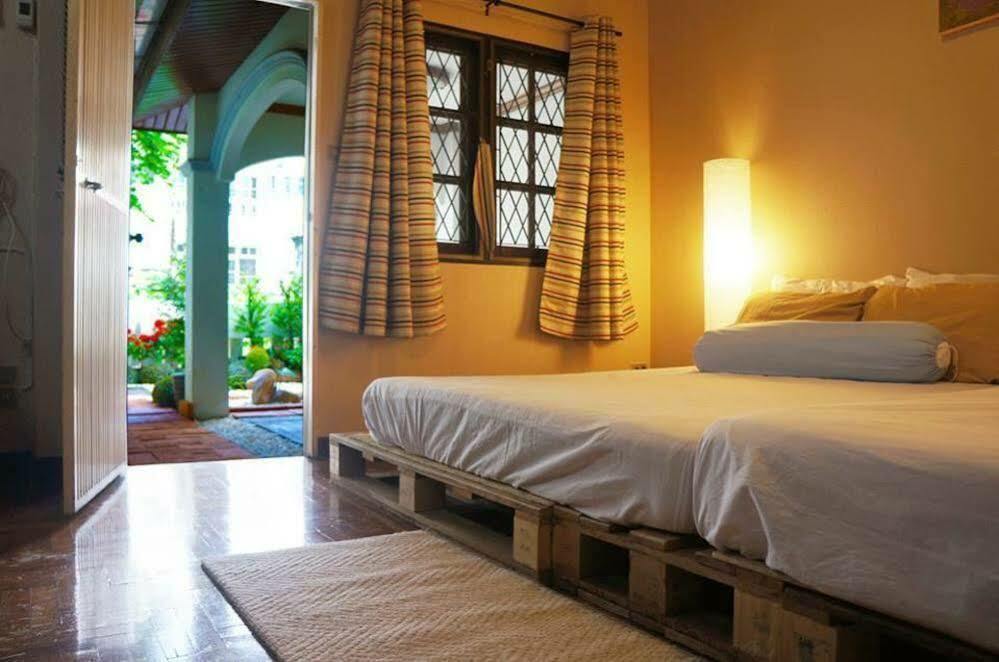 At 20 By Sleepyoho Bed & Breakfast 3*