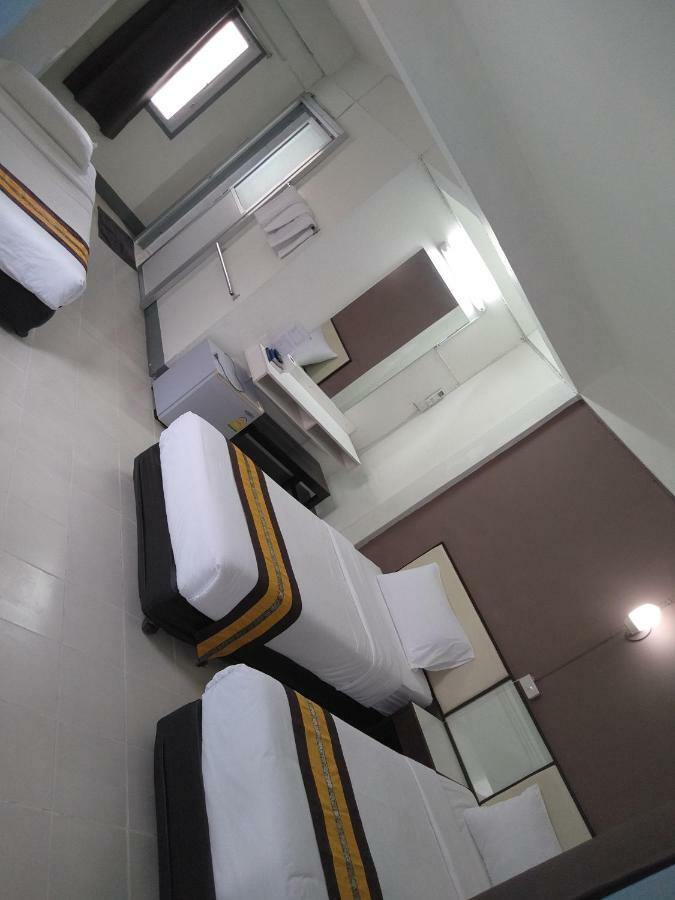 Northlands House 2*
