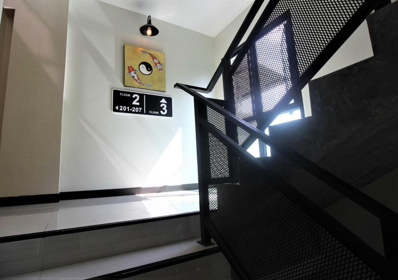 Hotel The Y Smart Chiang Mai