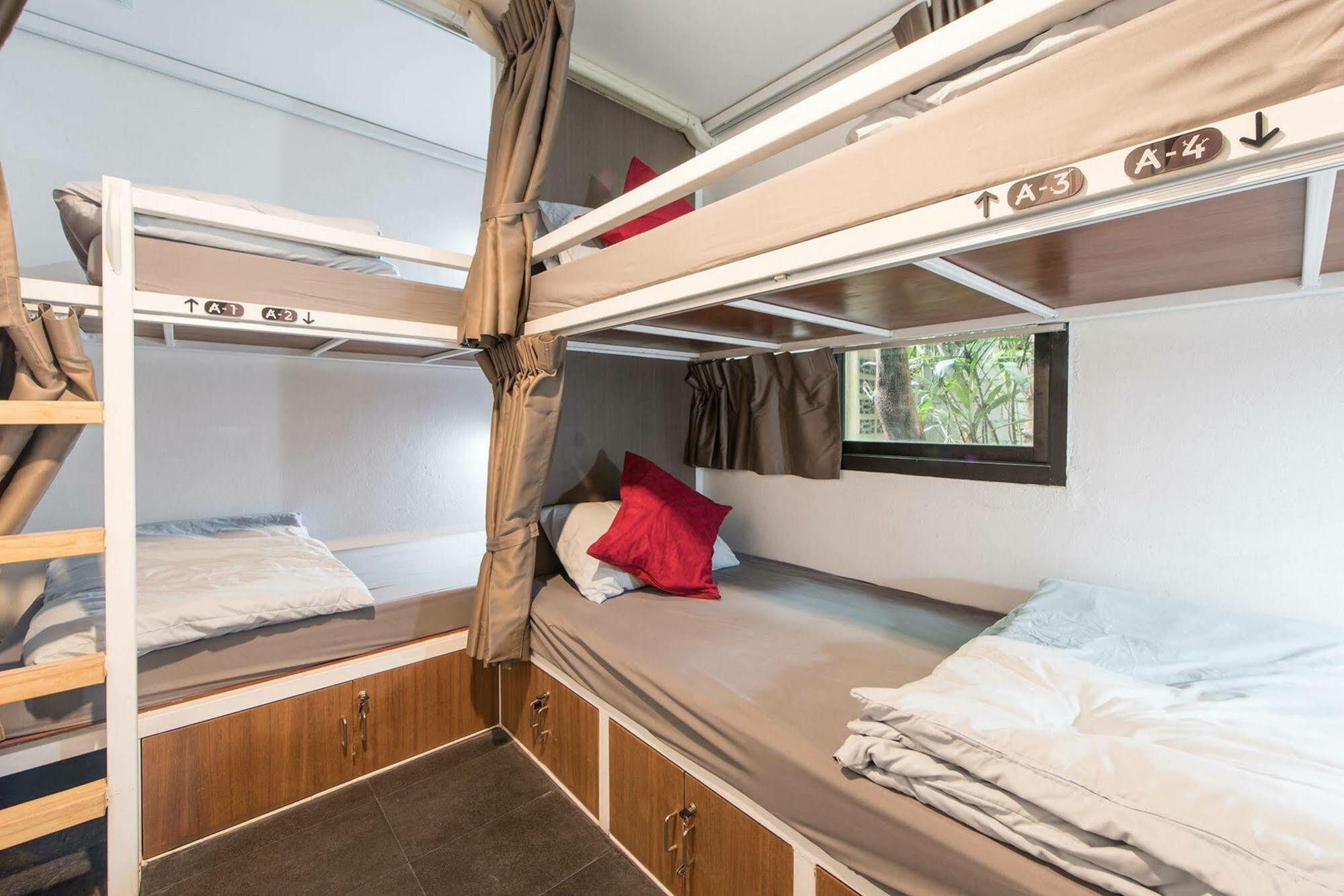 Haus Hostel