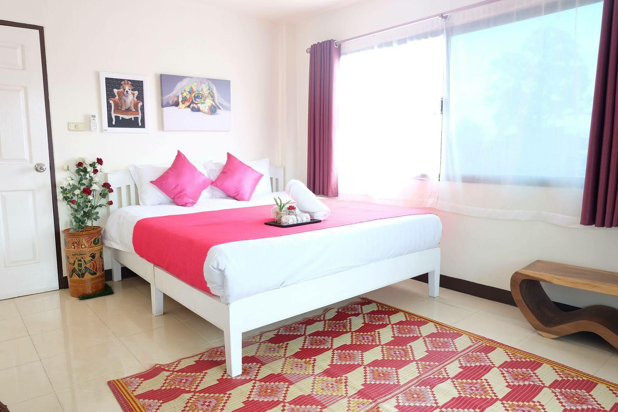 Hotel Baan Gate 3*