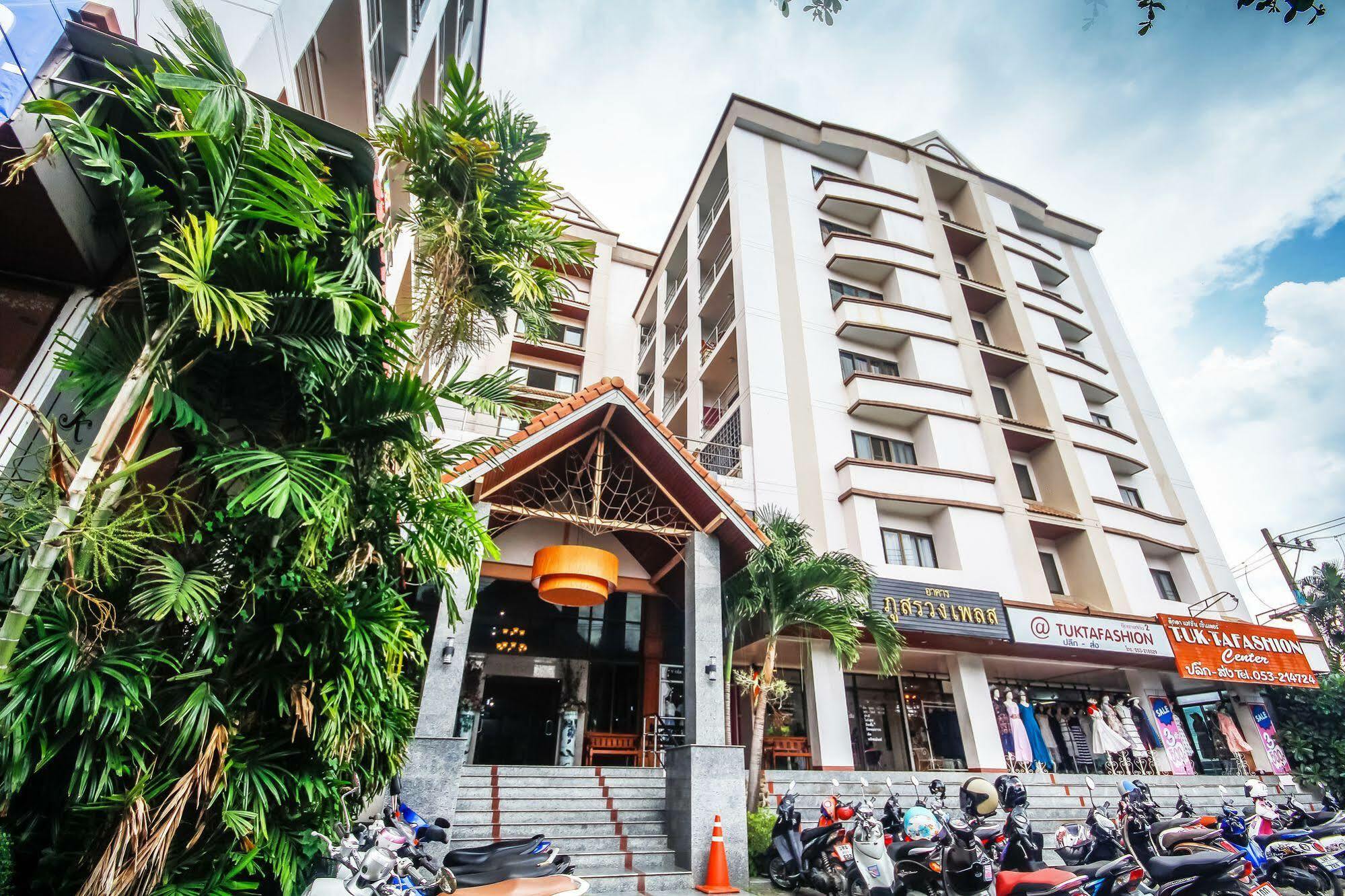 Apartment Phusuang Place