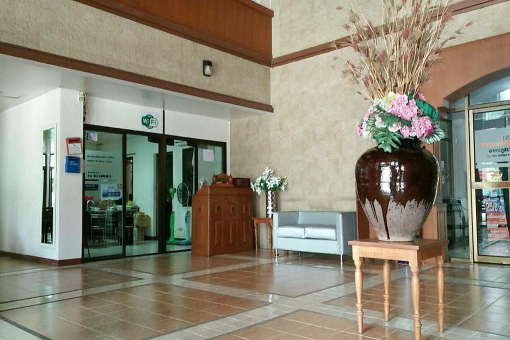 Phusuang Place Apartment