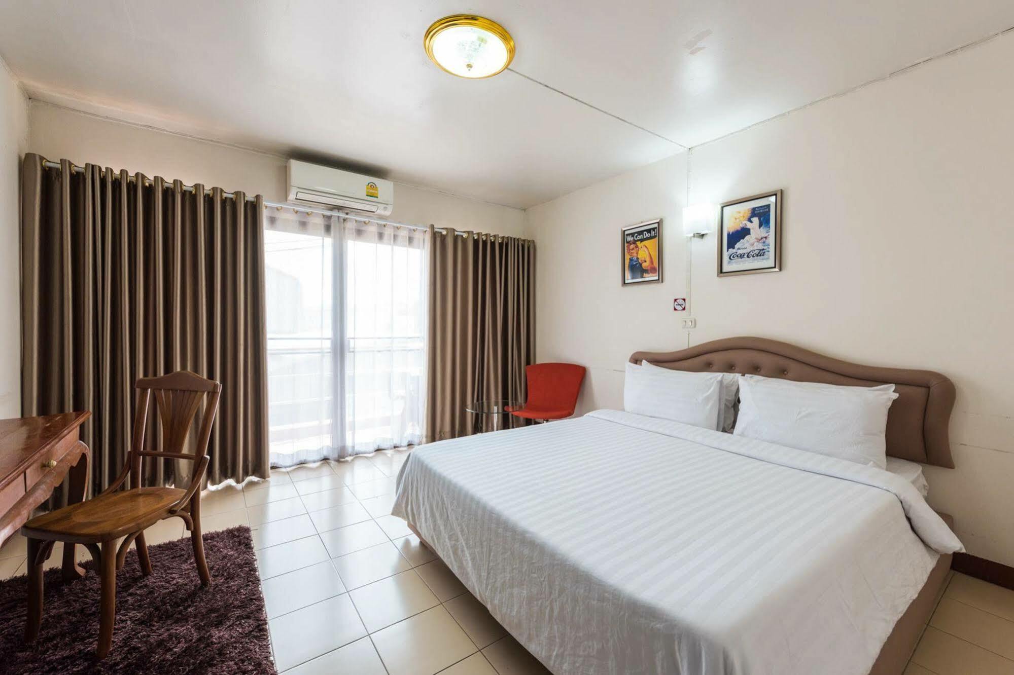 Apartment Phusuang Place *