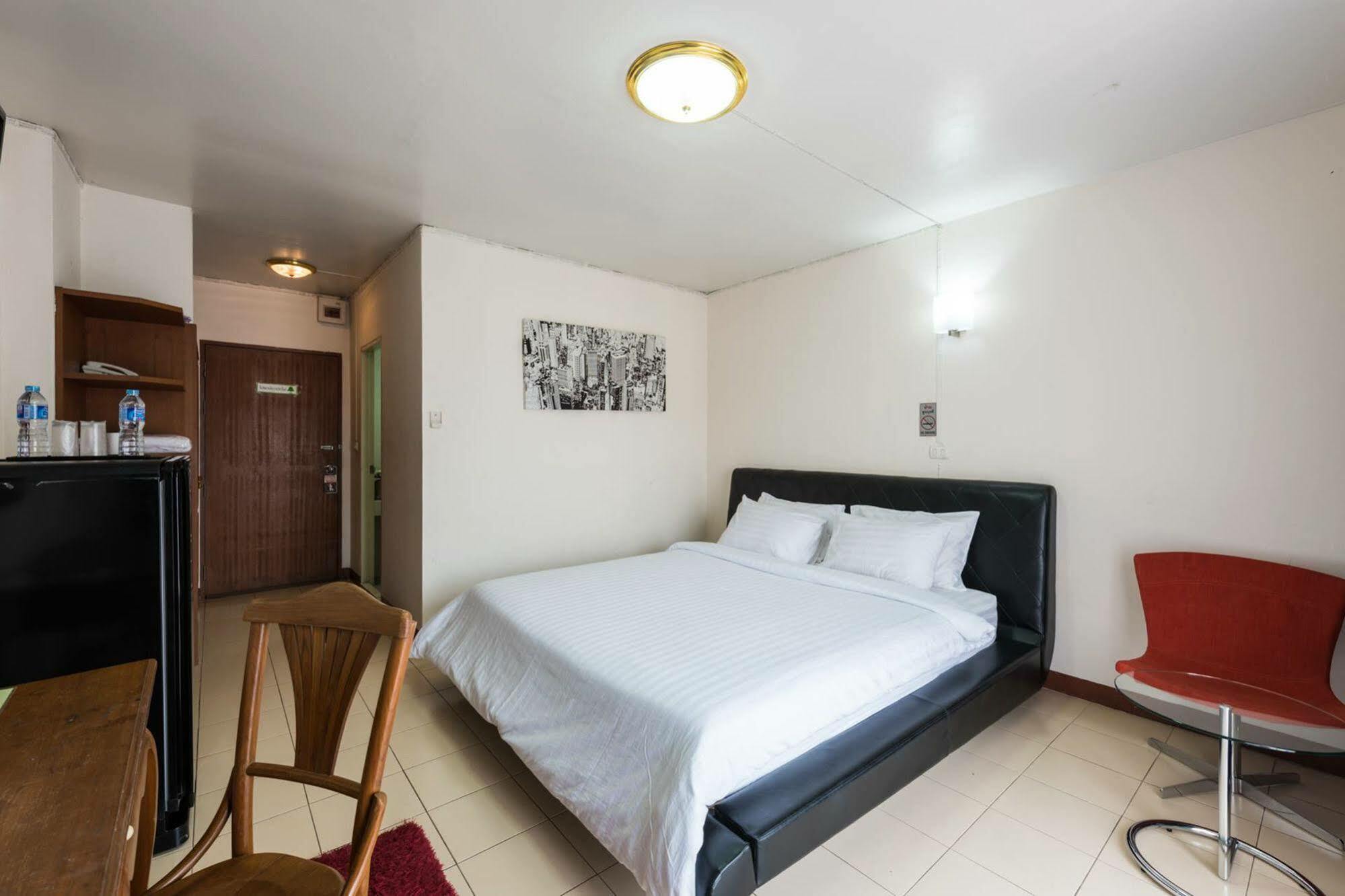 Apartment Phusuang Place