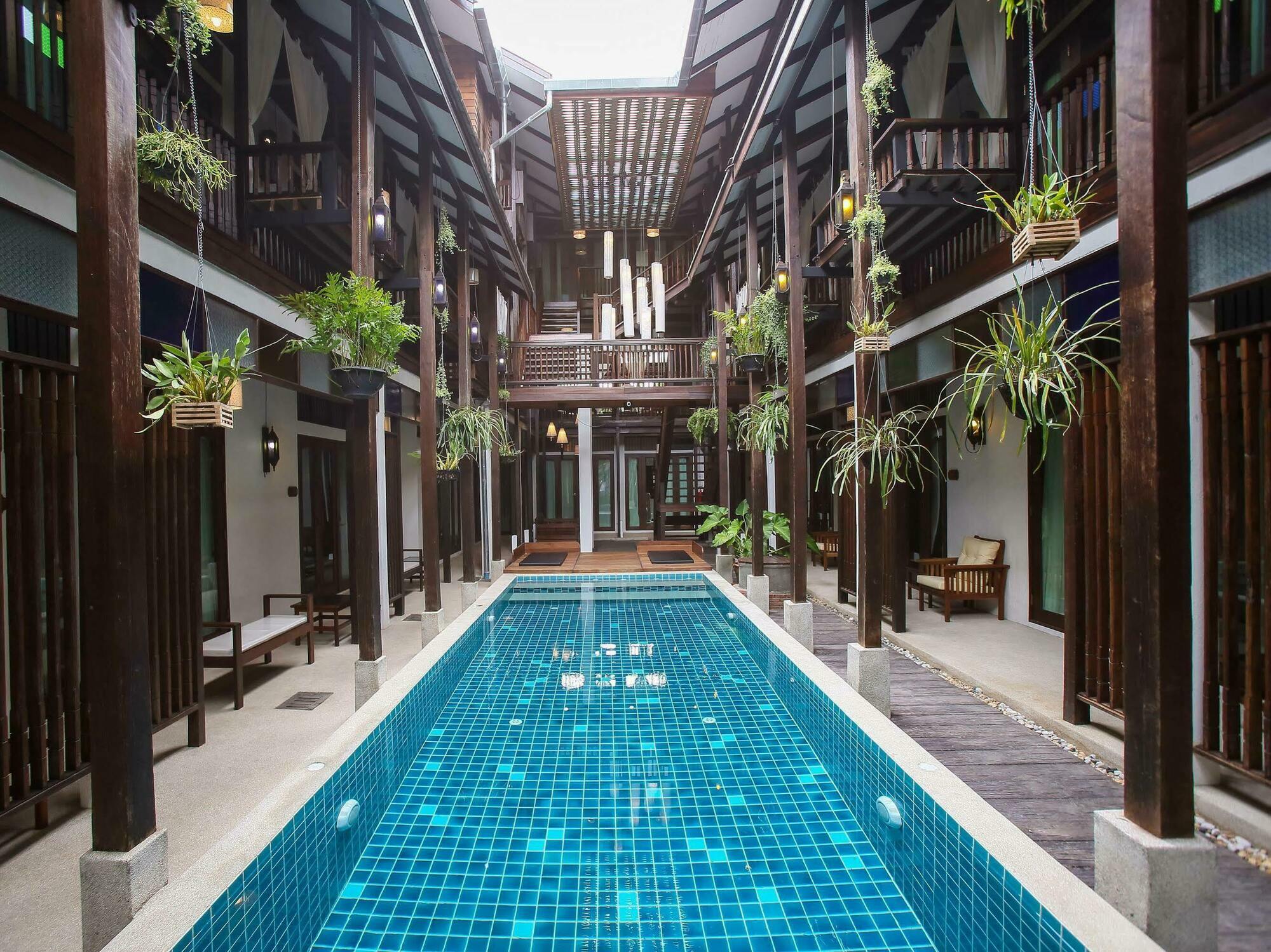 Hotel Ban Chang Tong Chiang Mai
