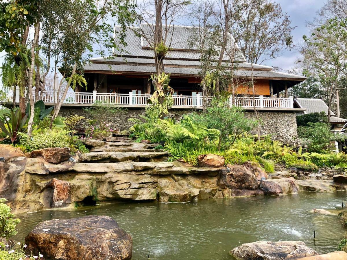 Resort Ruean Racha Chiang Mai