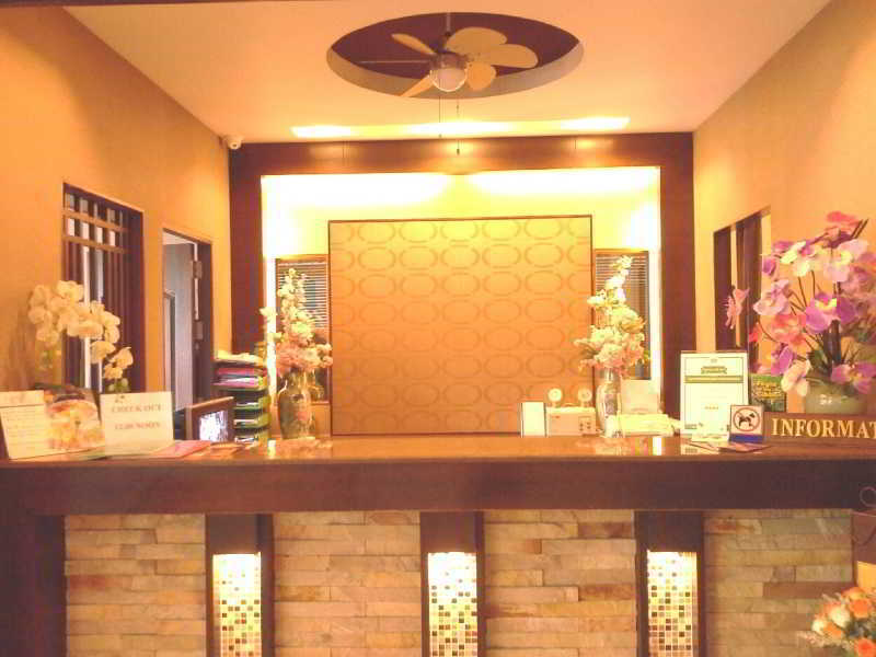 Sakulchai Place Hotel 3*