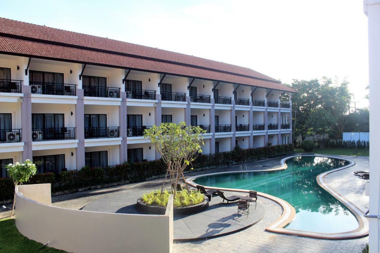 Resort - Sha Extra Certified