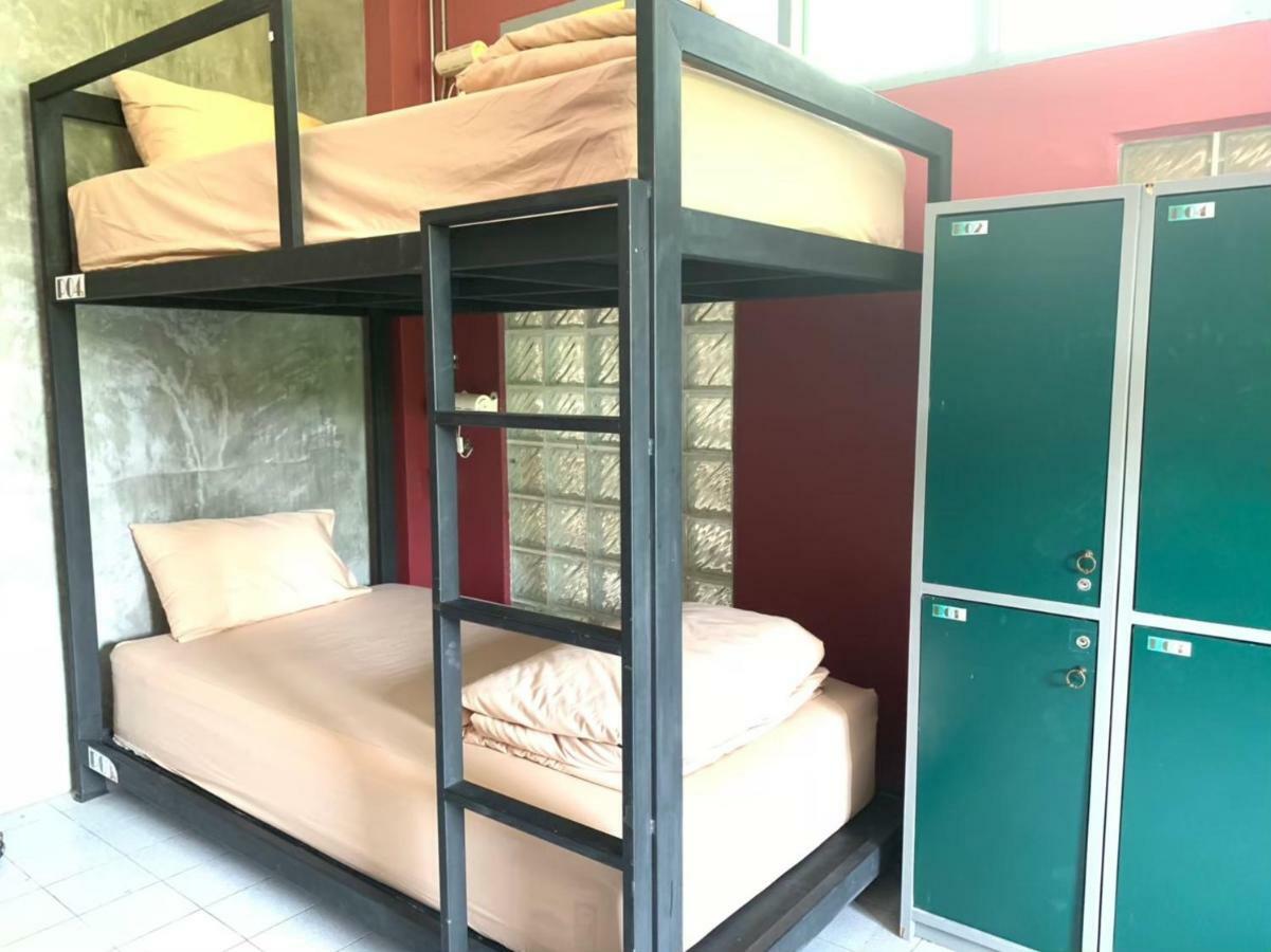 Heuan Pak-Dee Chiangmai Hostel Chiang Mai