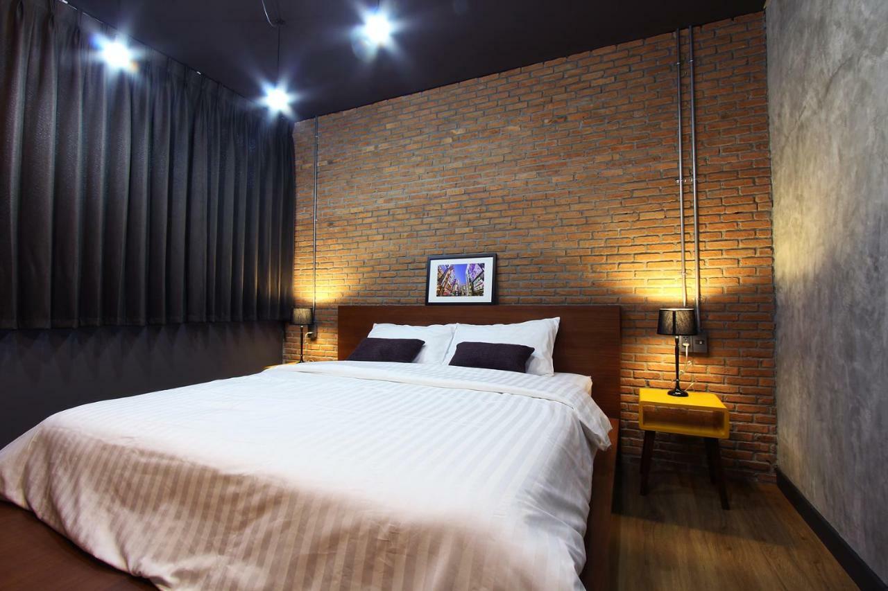 The Loft Nimman Hostel *