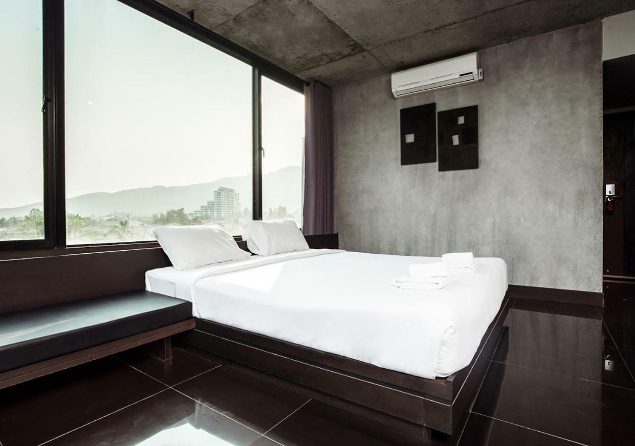 Hotel B2 Black Business And Budget 3*