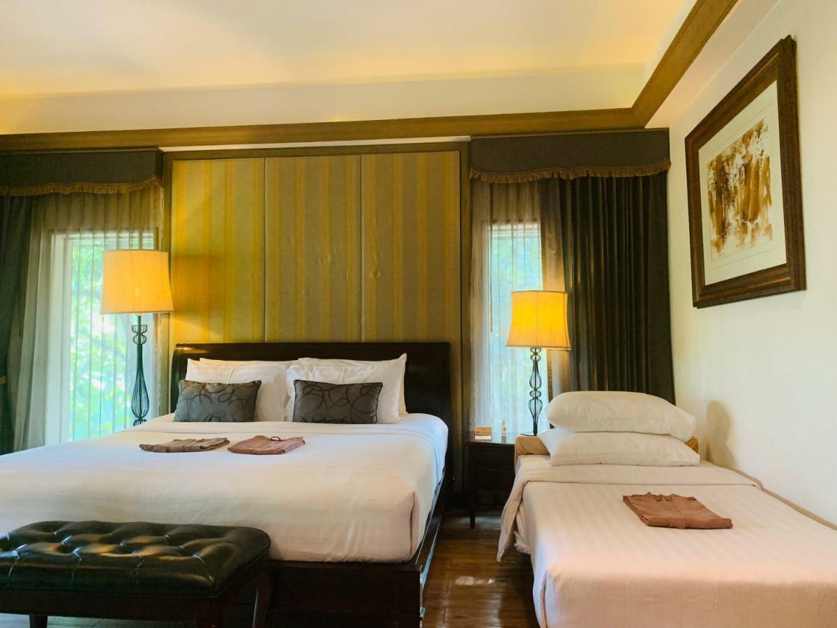 Resort The Rim 4*