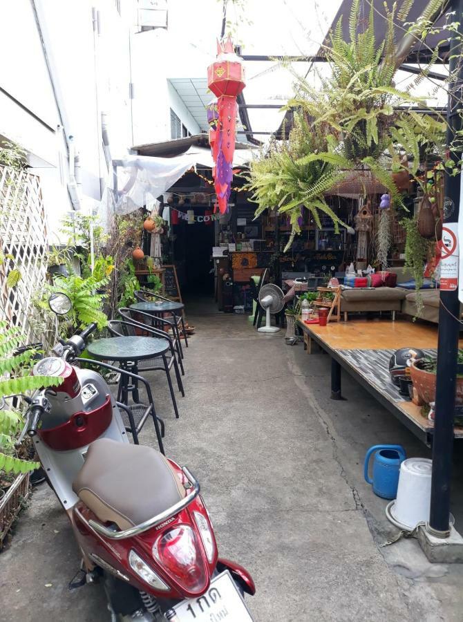 Lantern House (adults Only) Chiang Mai