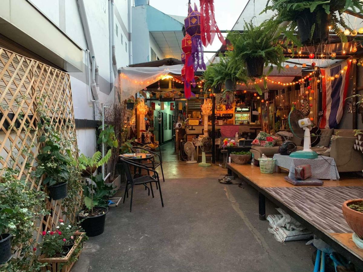 Hostel Lantern House (adults Only) *