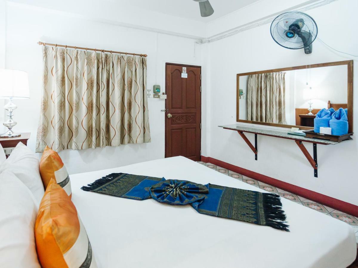 Rendezvous Oldtown Chiangmai Sha Extra Guest house