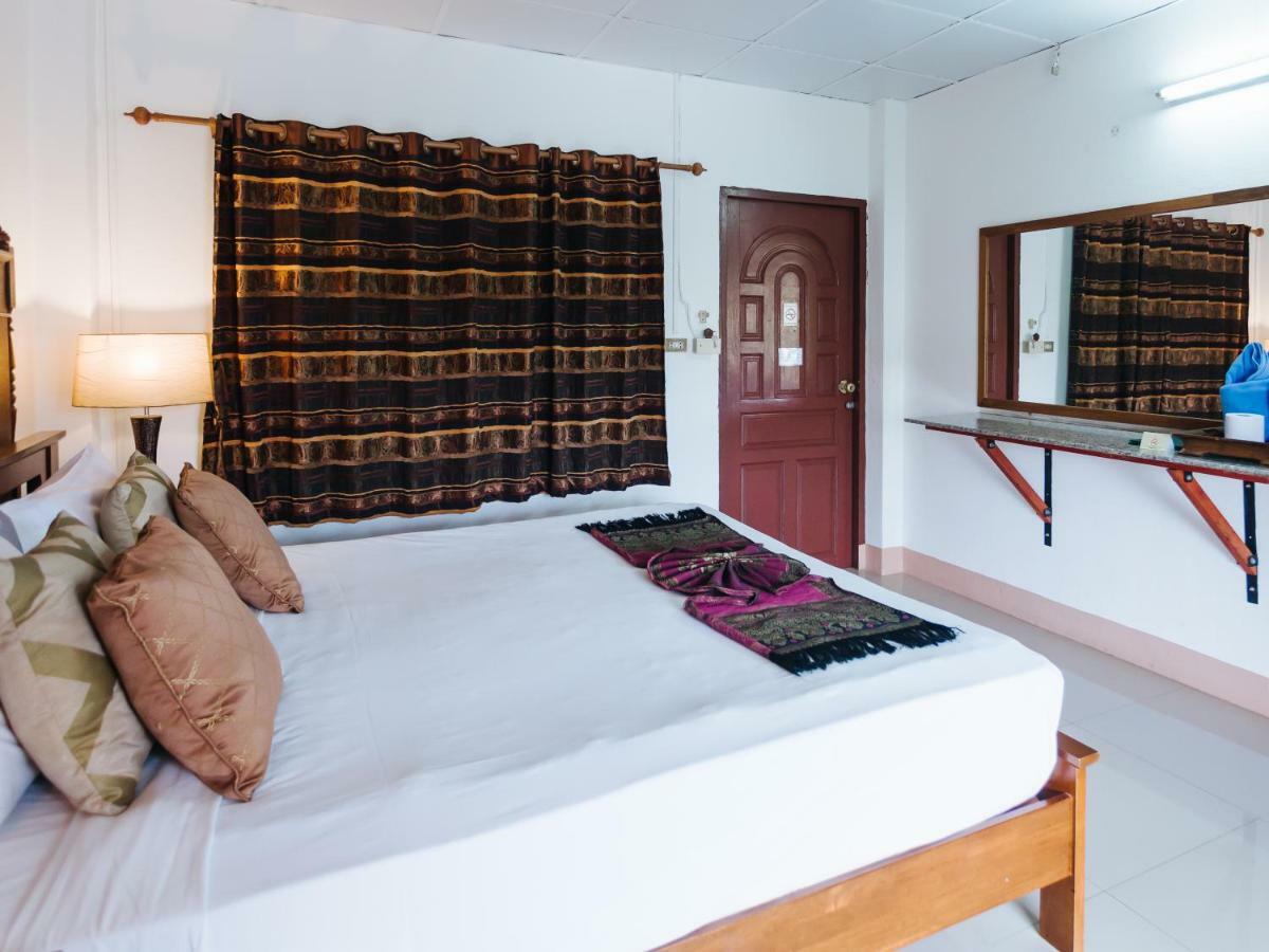 Guest house Rendezvous Oldtown Chiangmai Sha Extra Chiang Mai