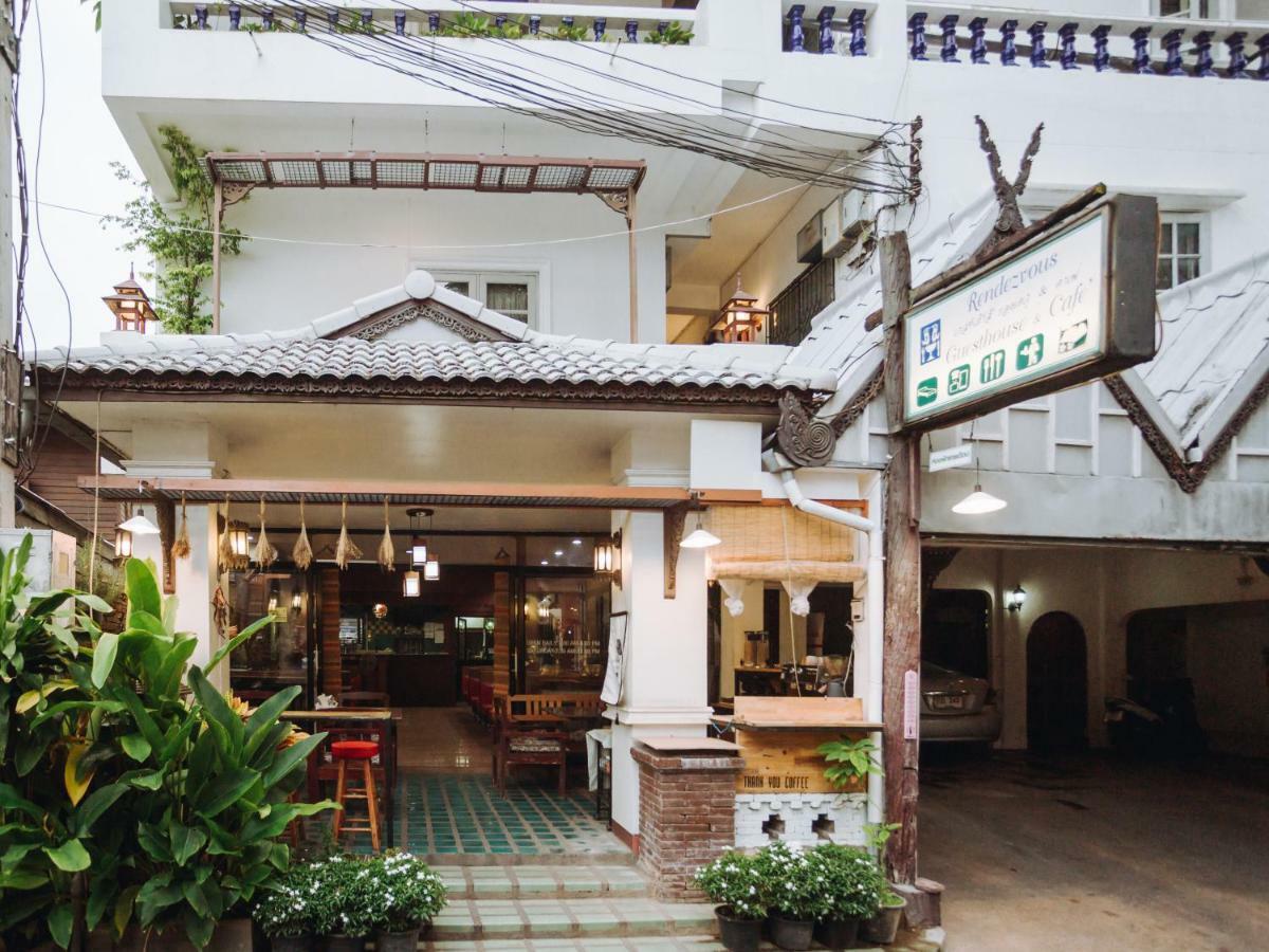 Rendezvous Oldtown Chiangmai Sha Extra Gasthuis Chiang Mai