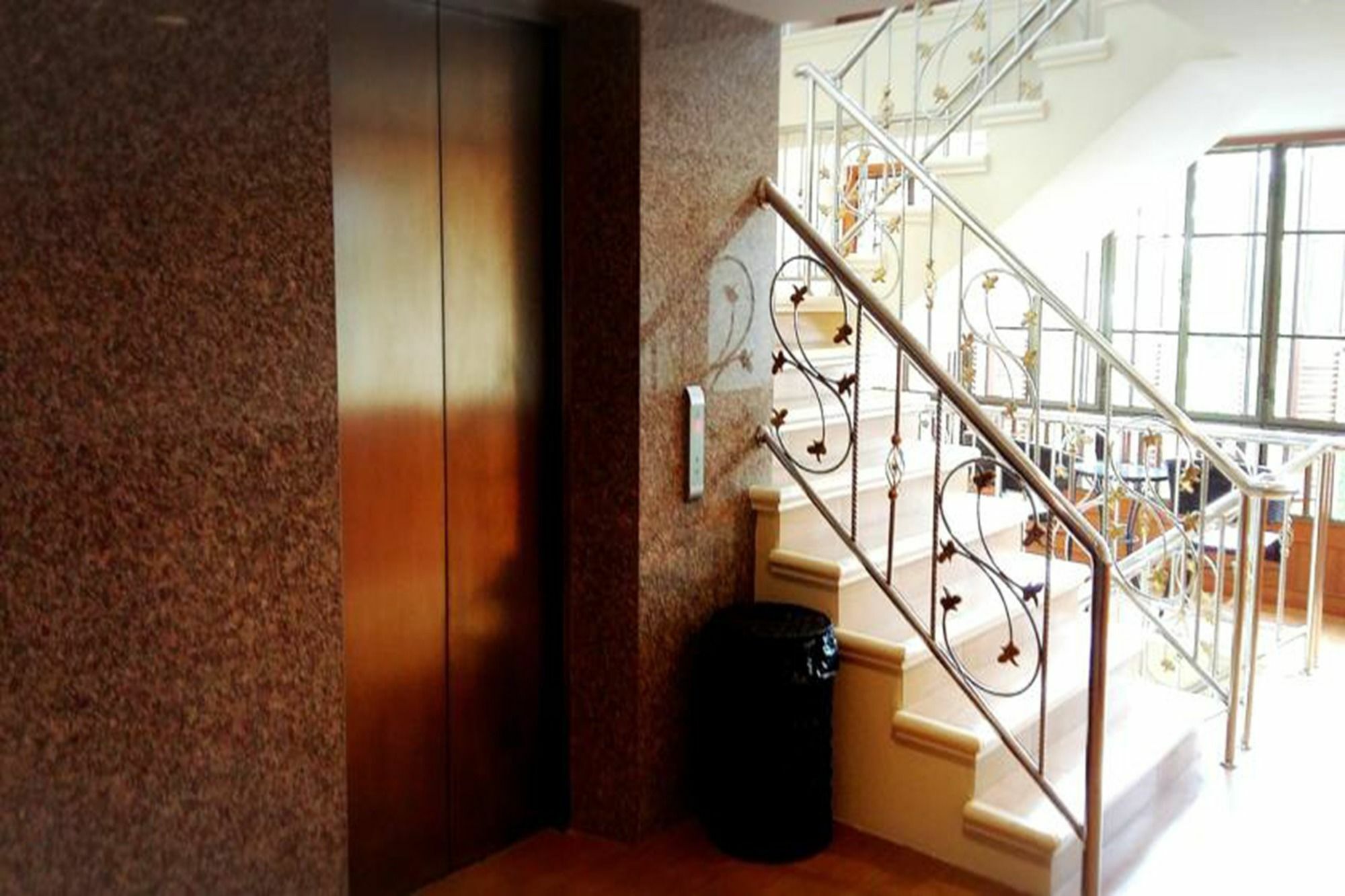 Md Boutique Hotel 3*