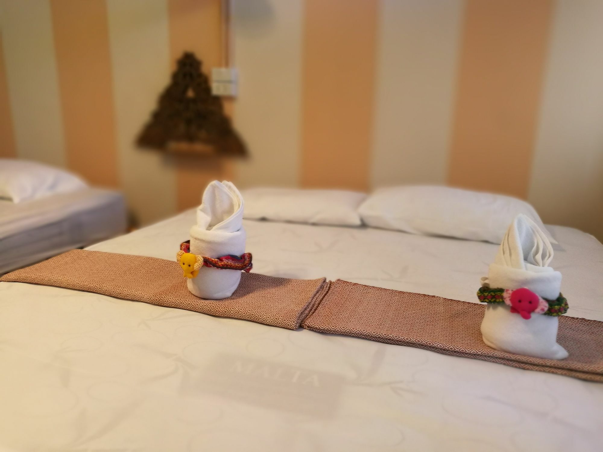Hotel At Phra Sing Retro