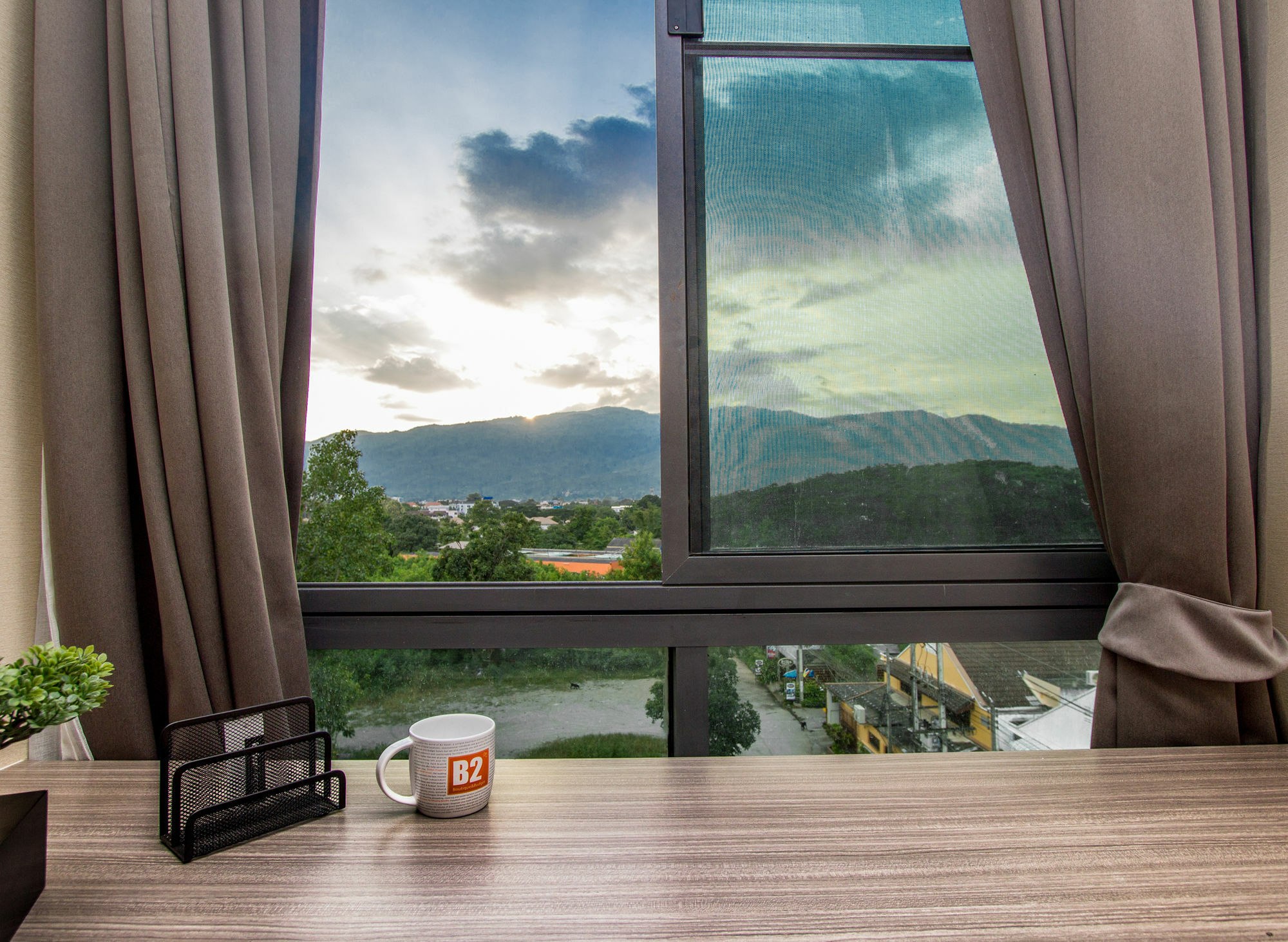 B2 Mountain Pano Hotel