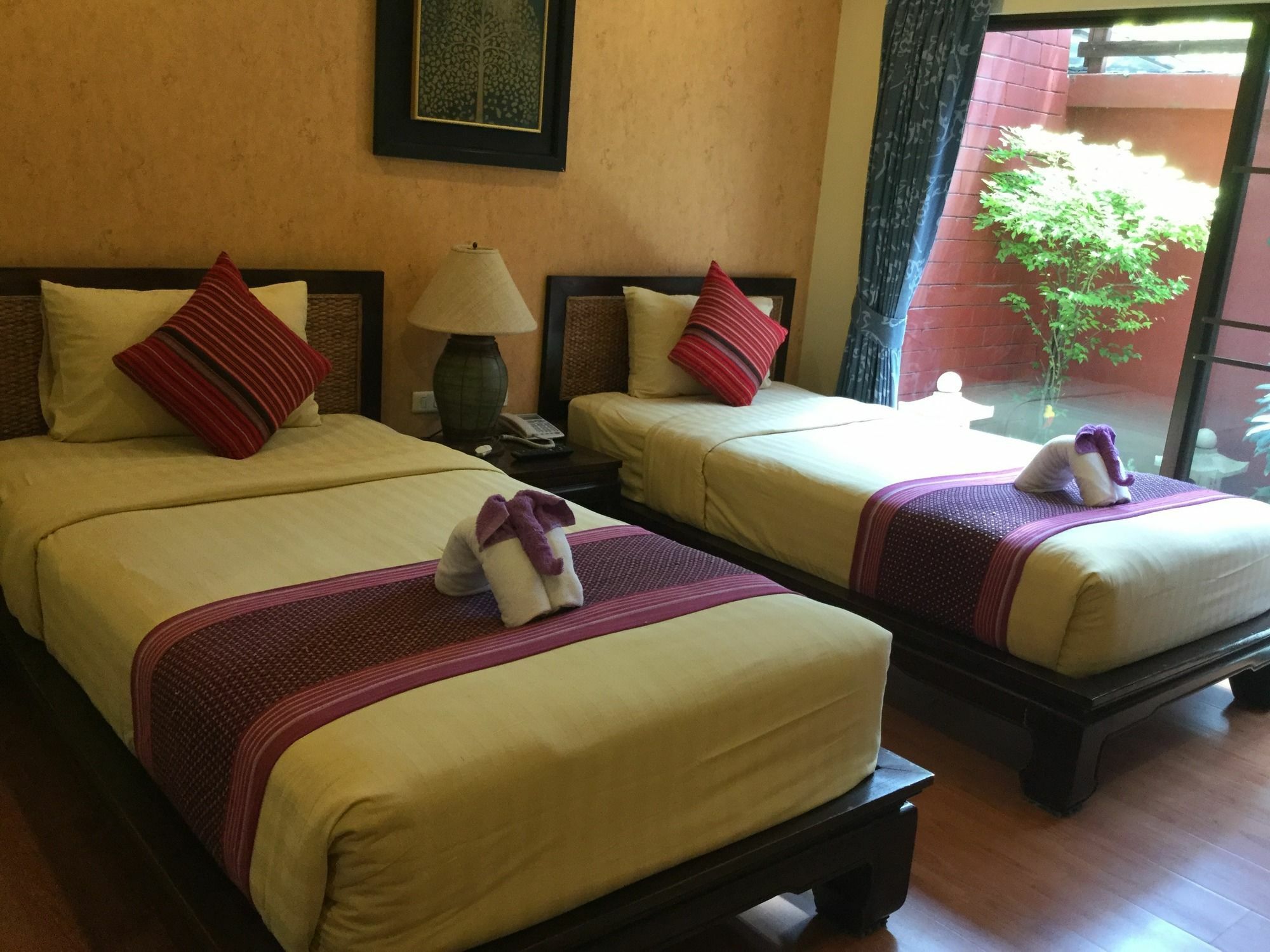 Hotel Thai House,thapae 3*