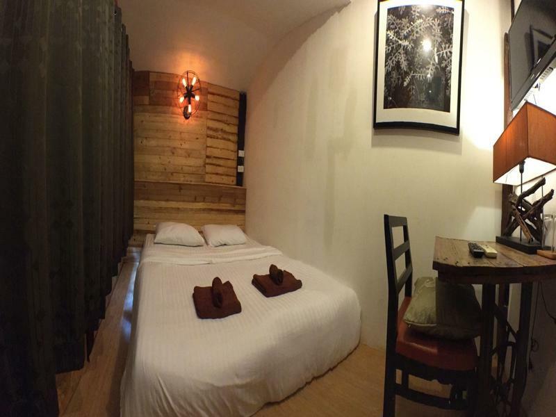 Jao & Cafe Hostel Chiang Mai