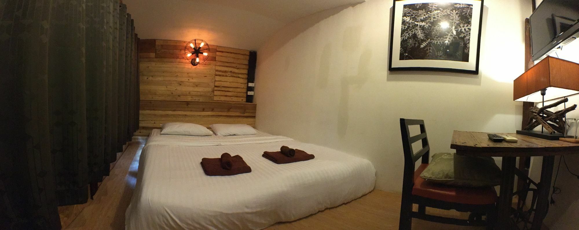 Jao & Cafe Hostel Chiang Mai