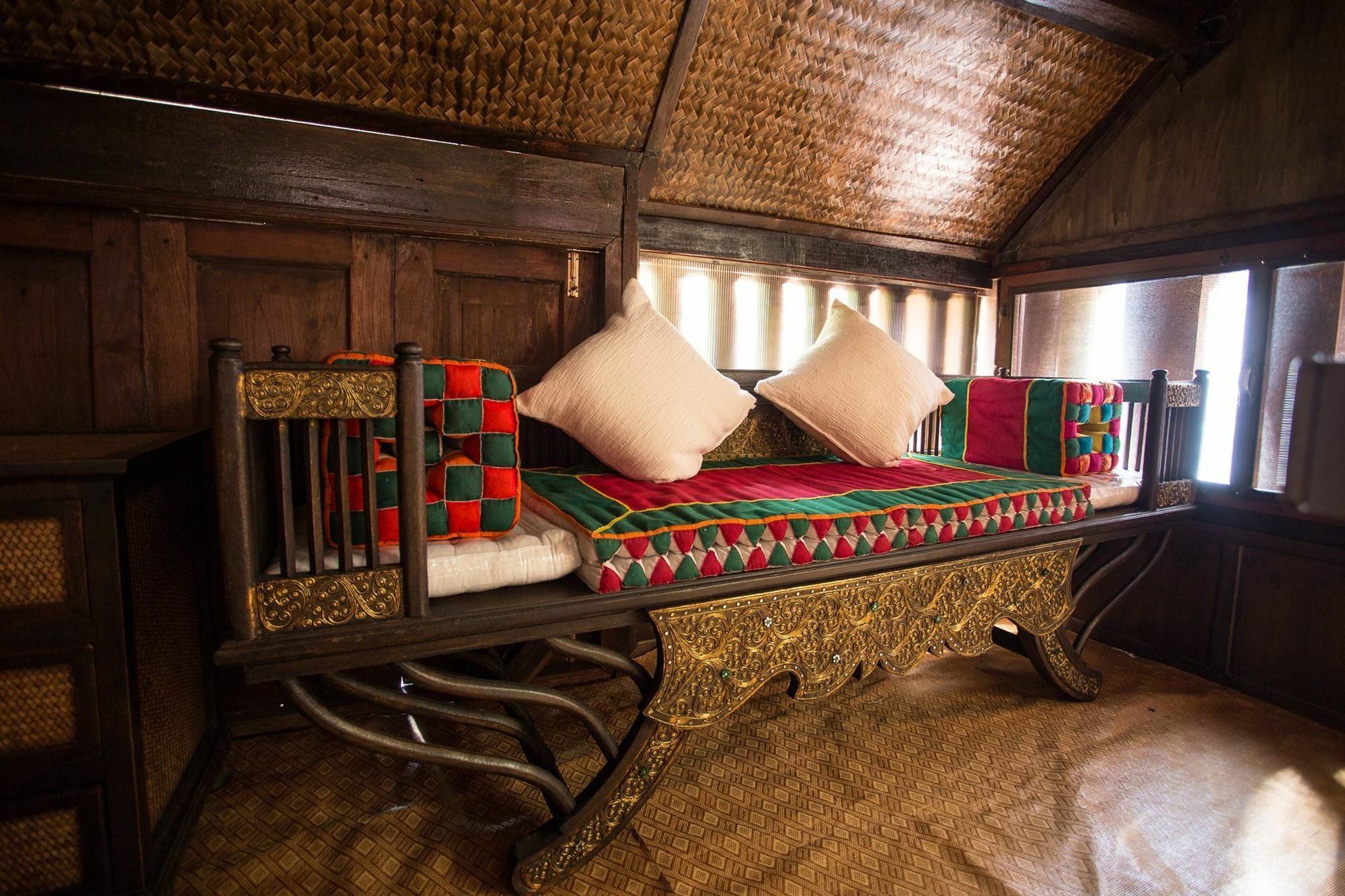 Monfai Culture House Homestay *