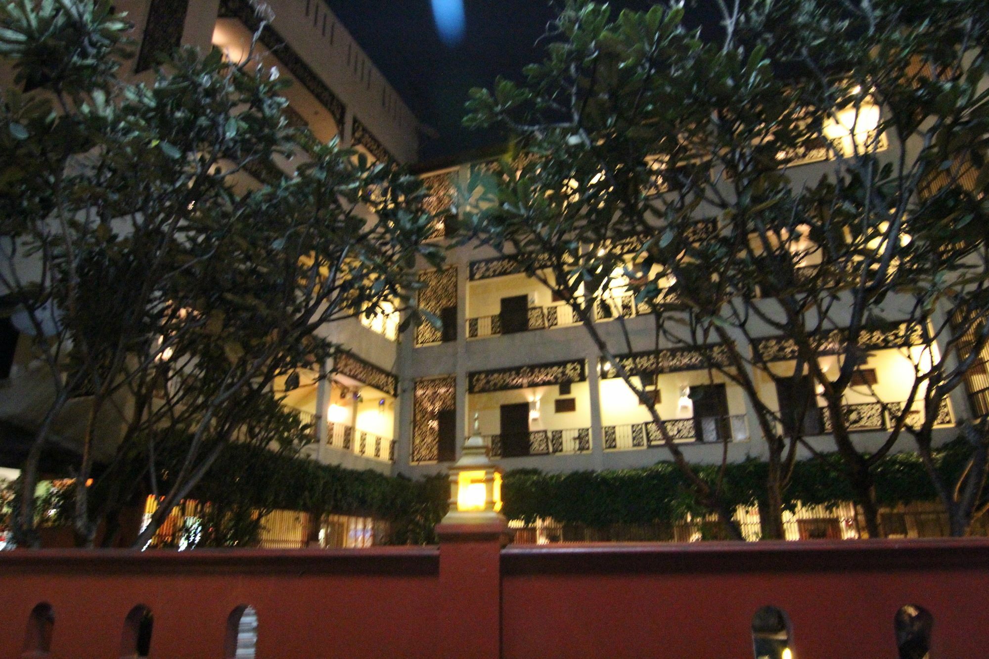 Hotel Thai House,thapae