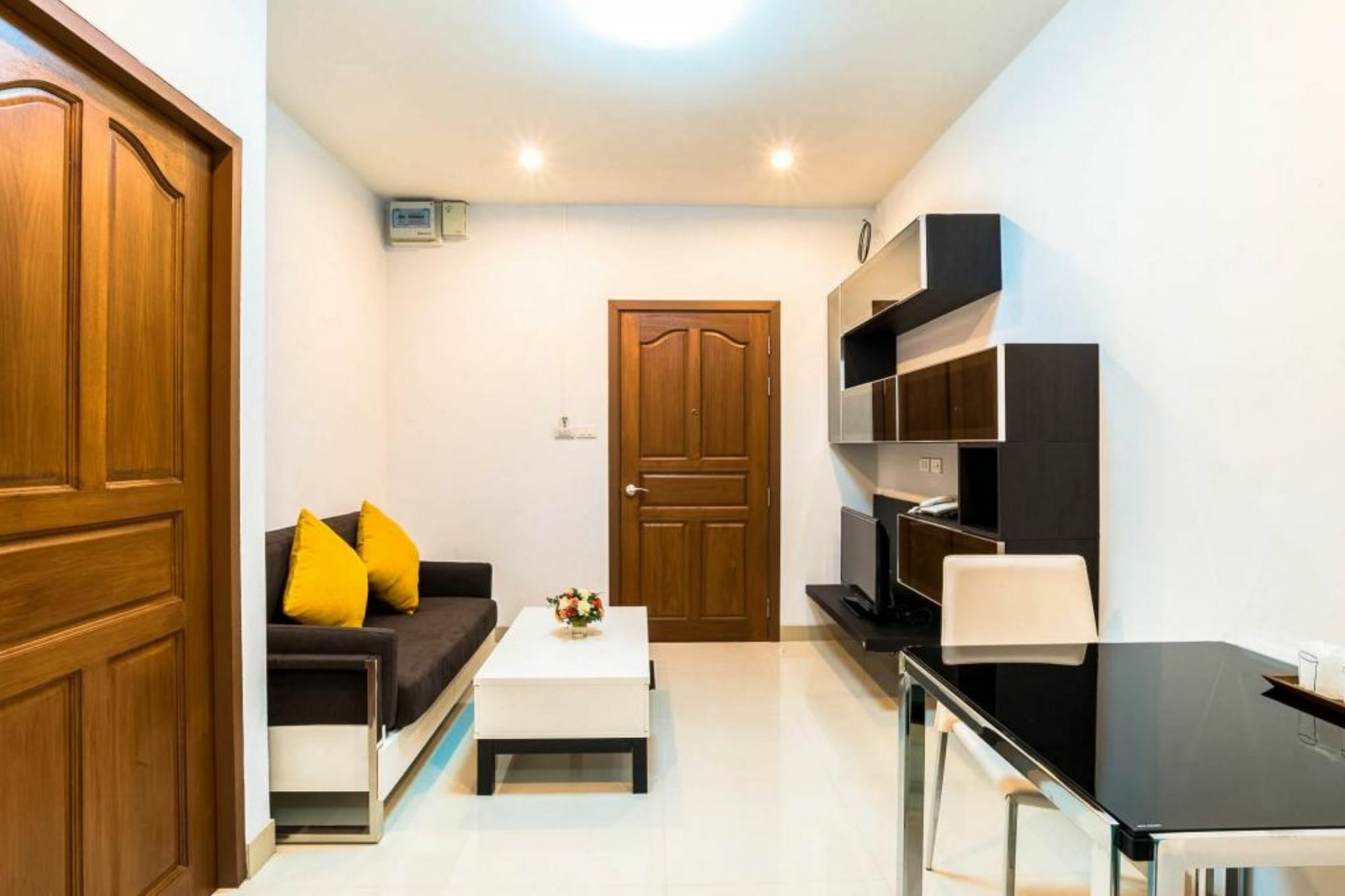 V-twin Donjan Service Hotel Chiang Mai
