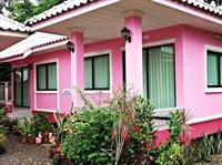 Apartment Baan Suay Huean Ngam