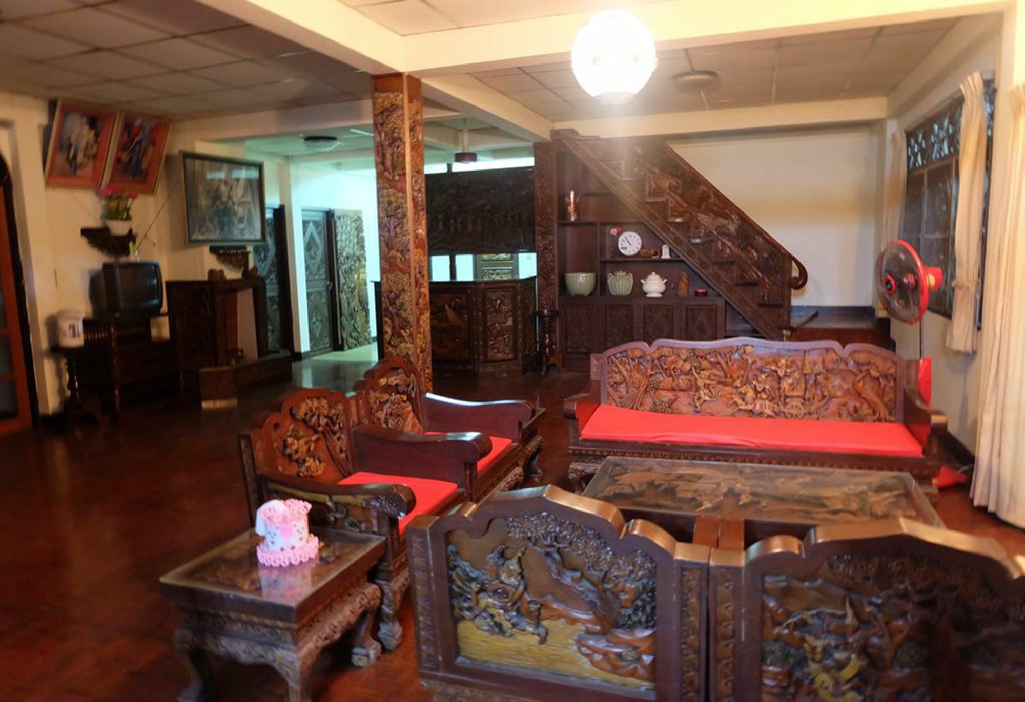 Guest house The Airport