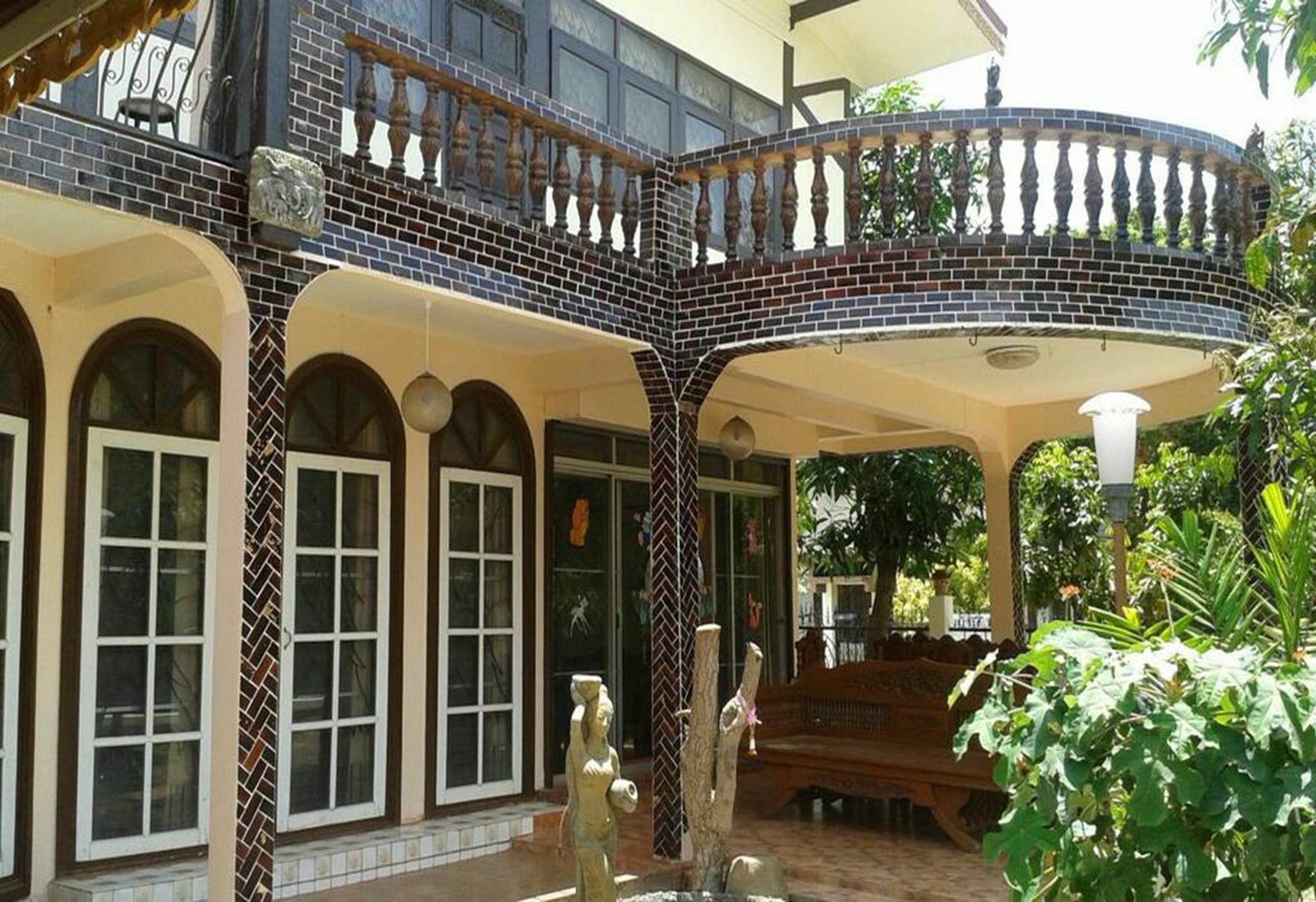The Airport Guest house Chiang Mai
