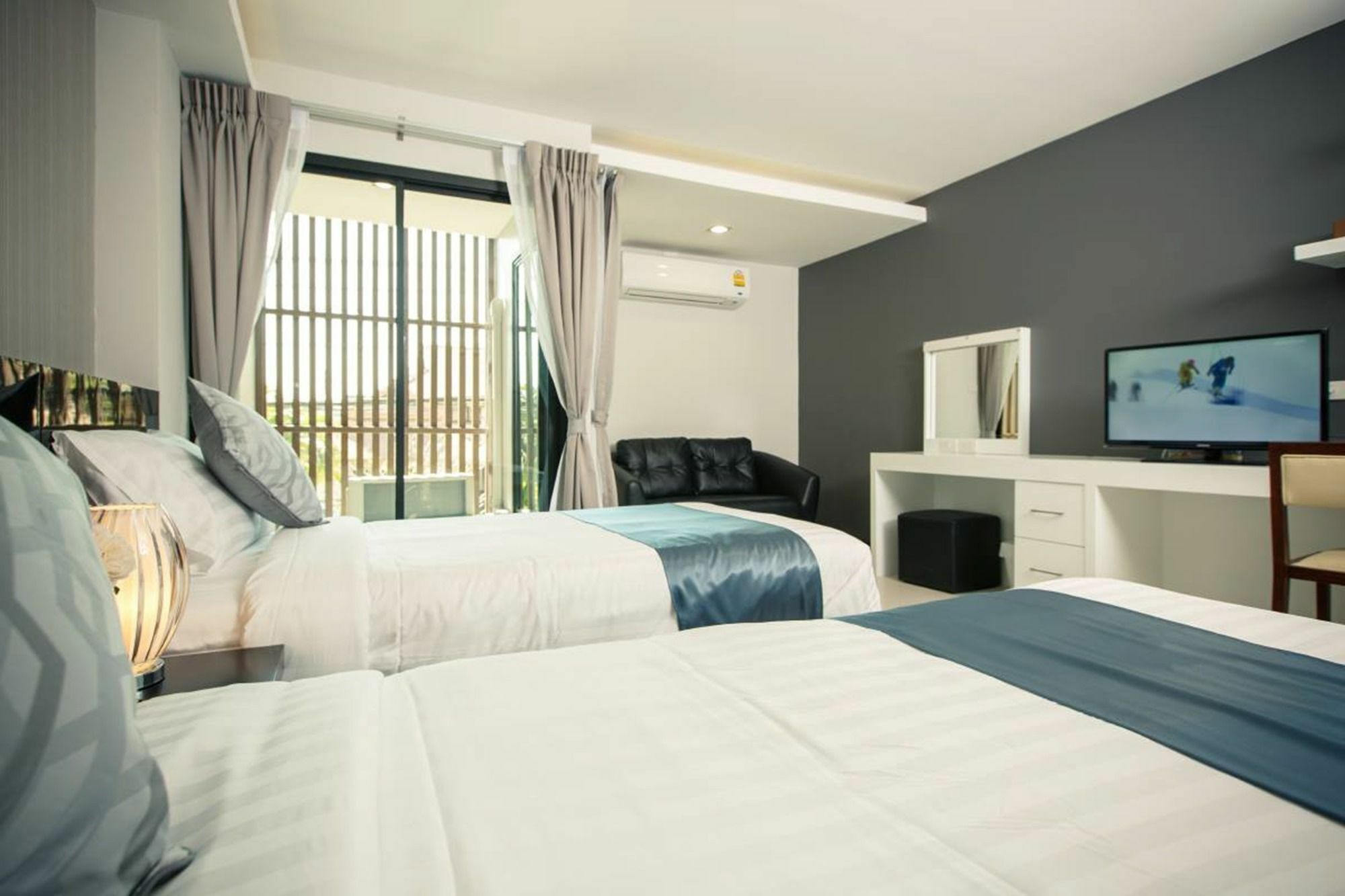 Chonlada Place Apartment *