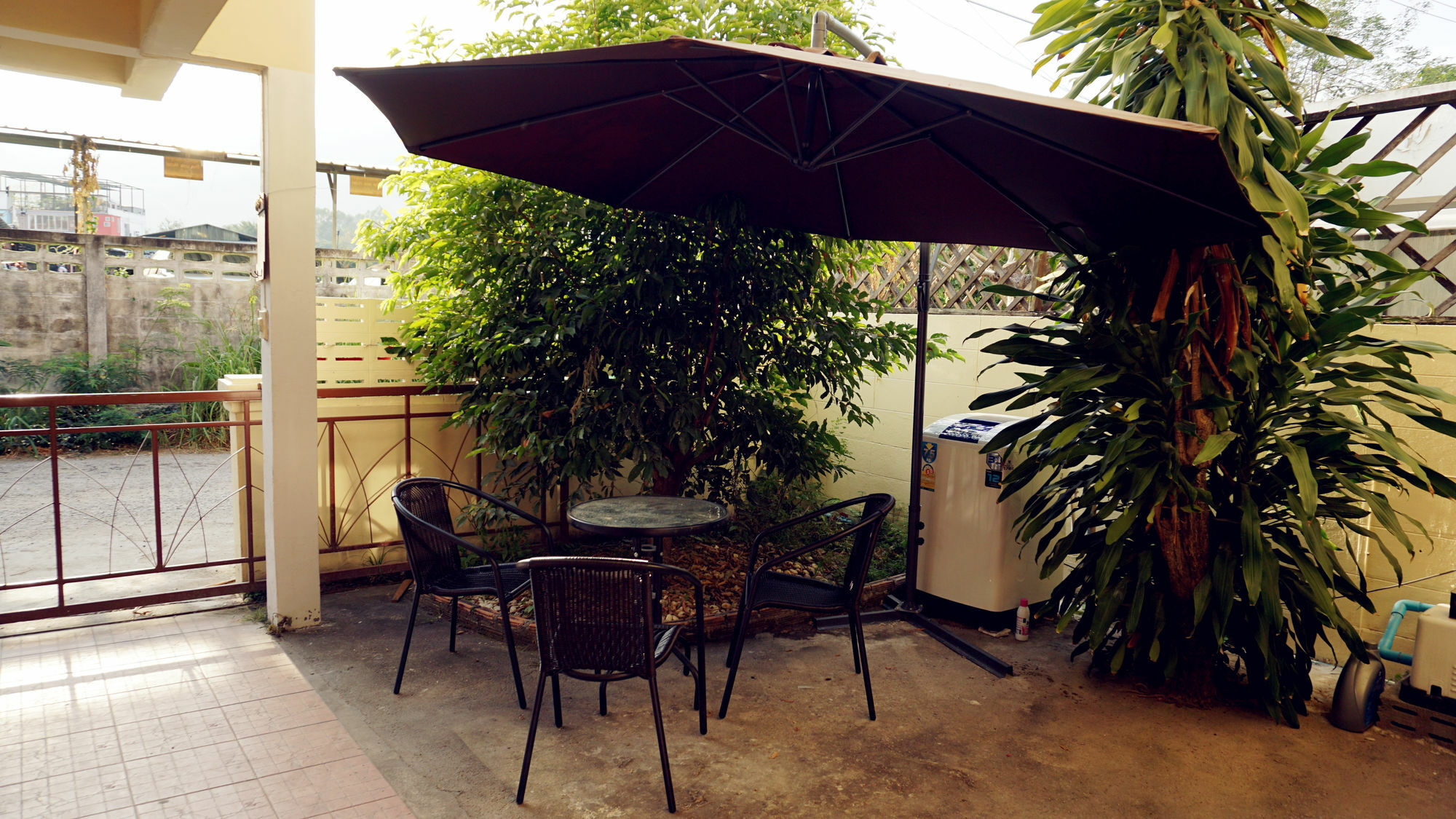 E Garden Villa *