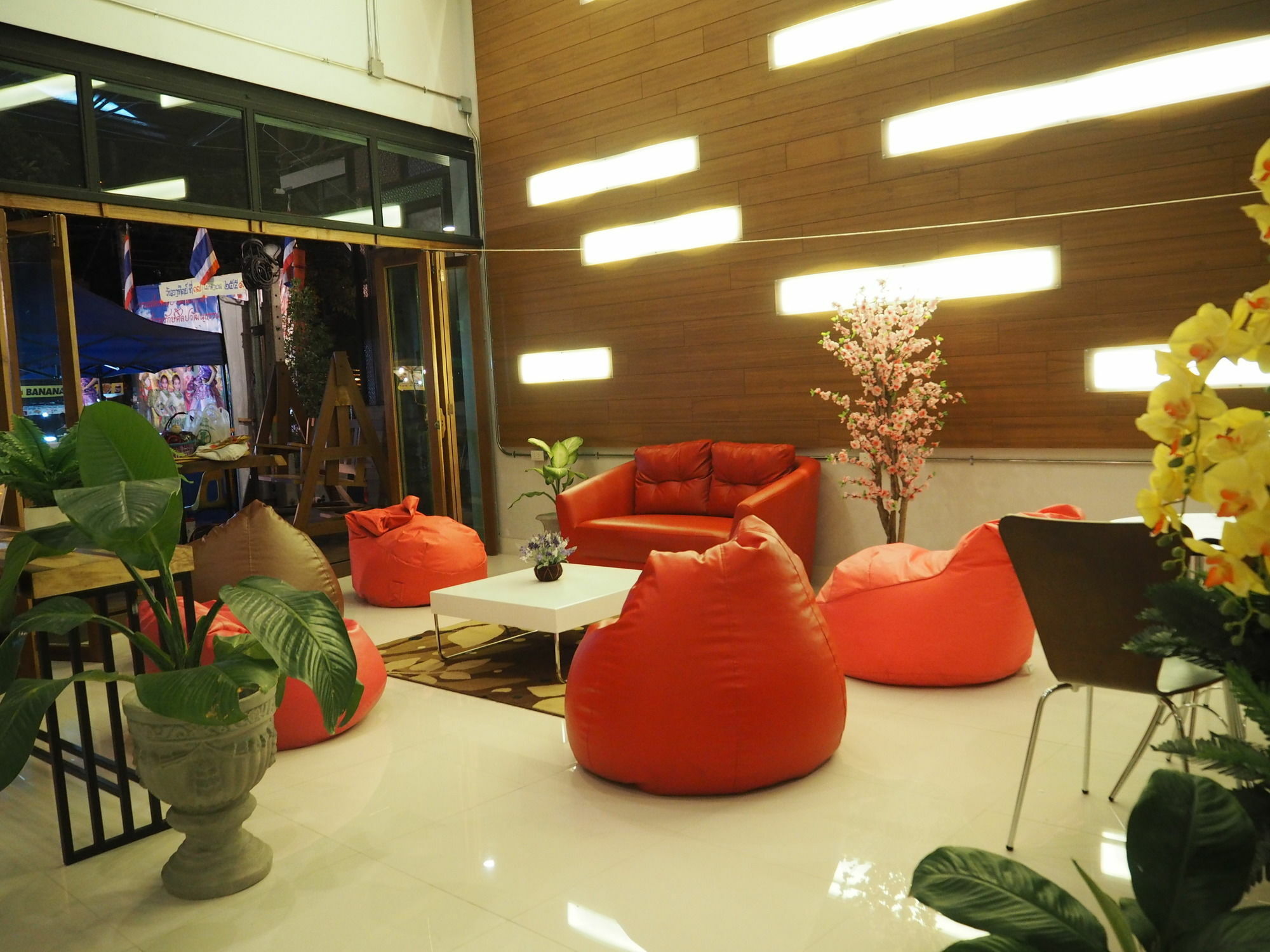 Guest house Asaya House 2*