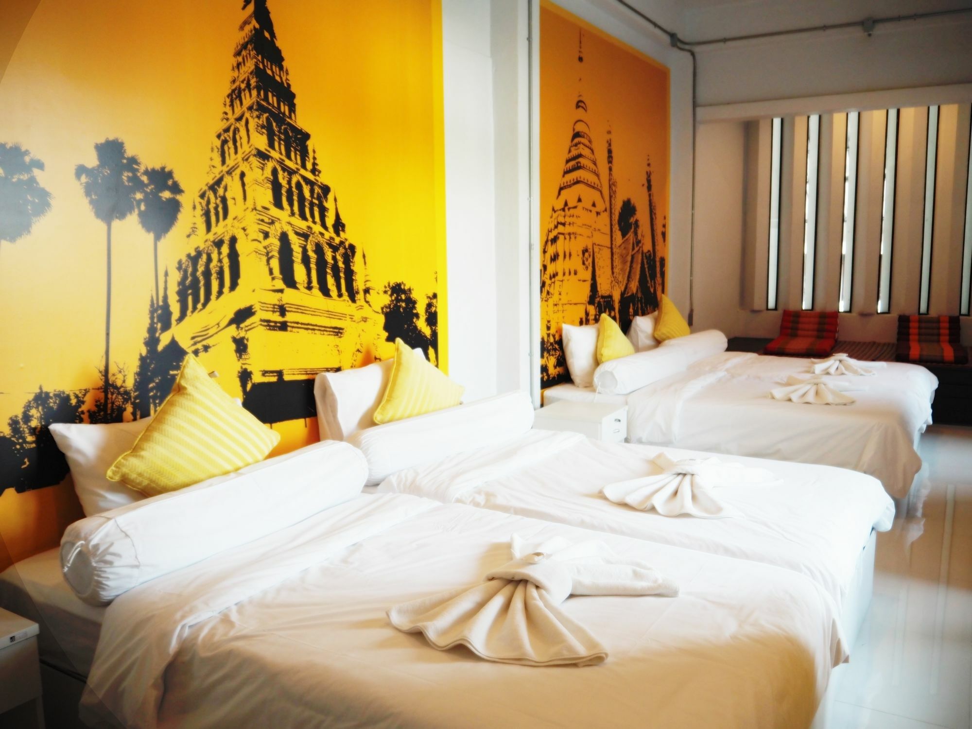Asaya House 2*