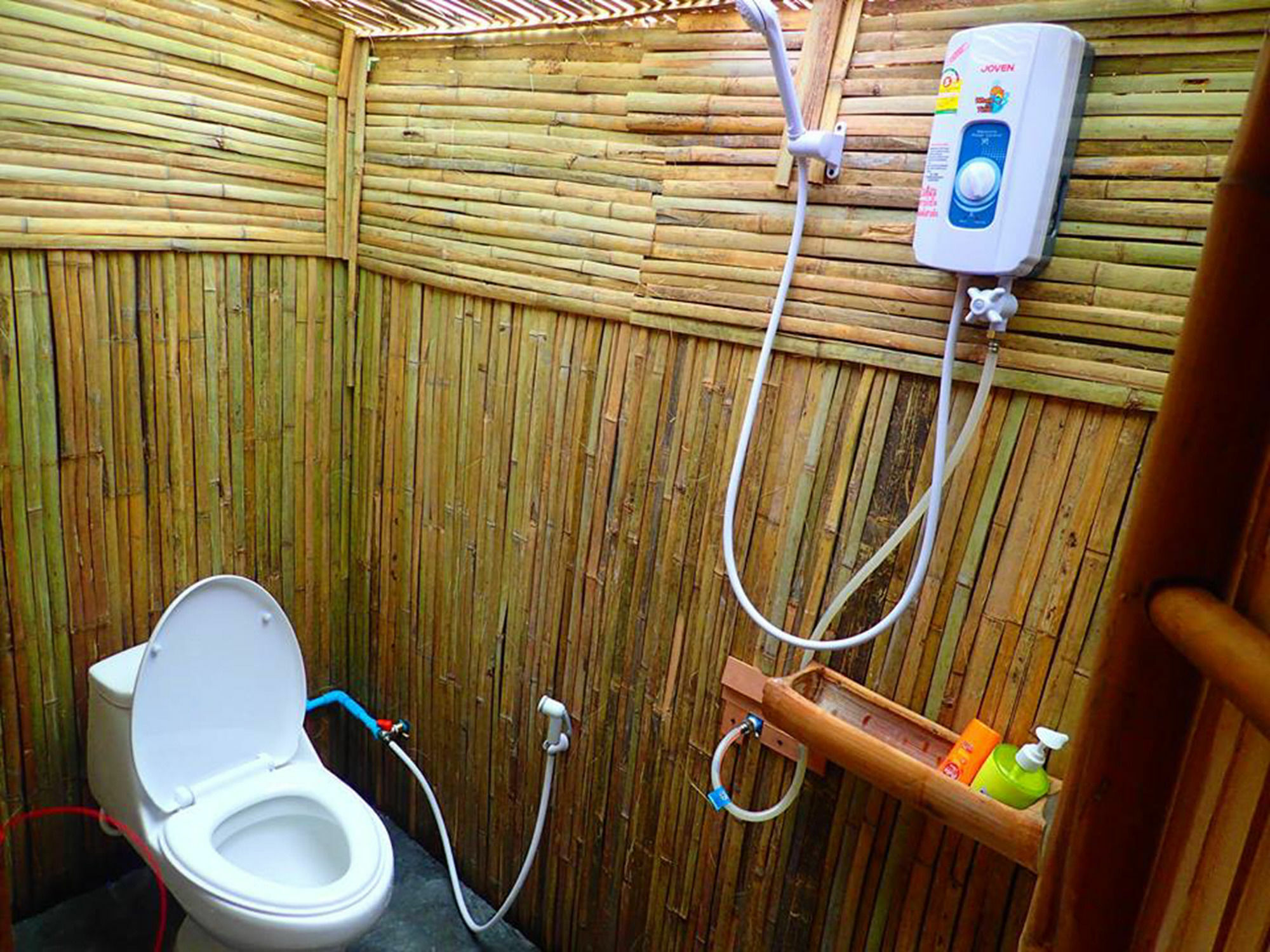 Fundee Story Bamboo House In Old Town 2*