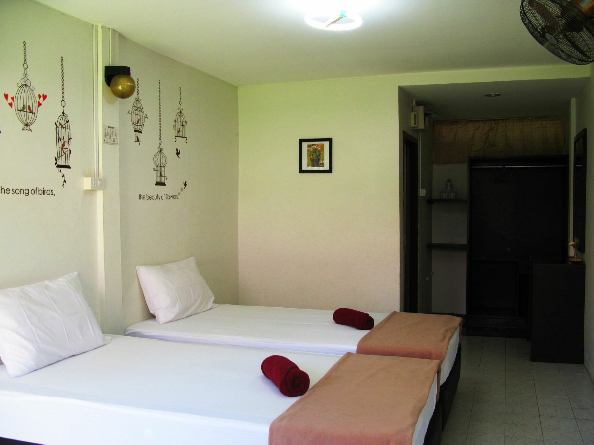 Cshouse Guest house 2*