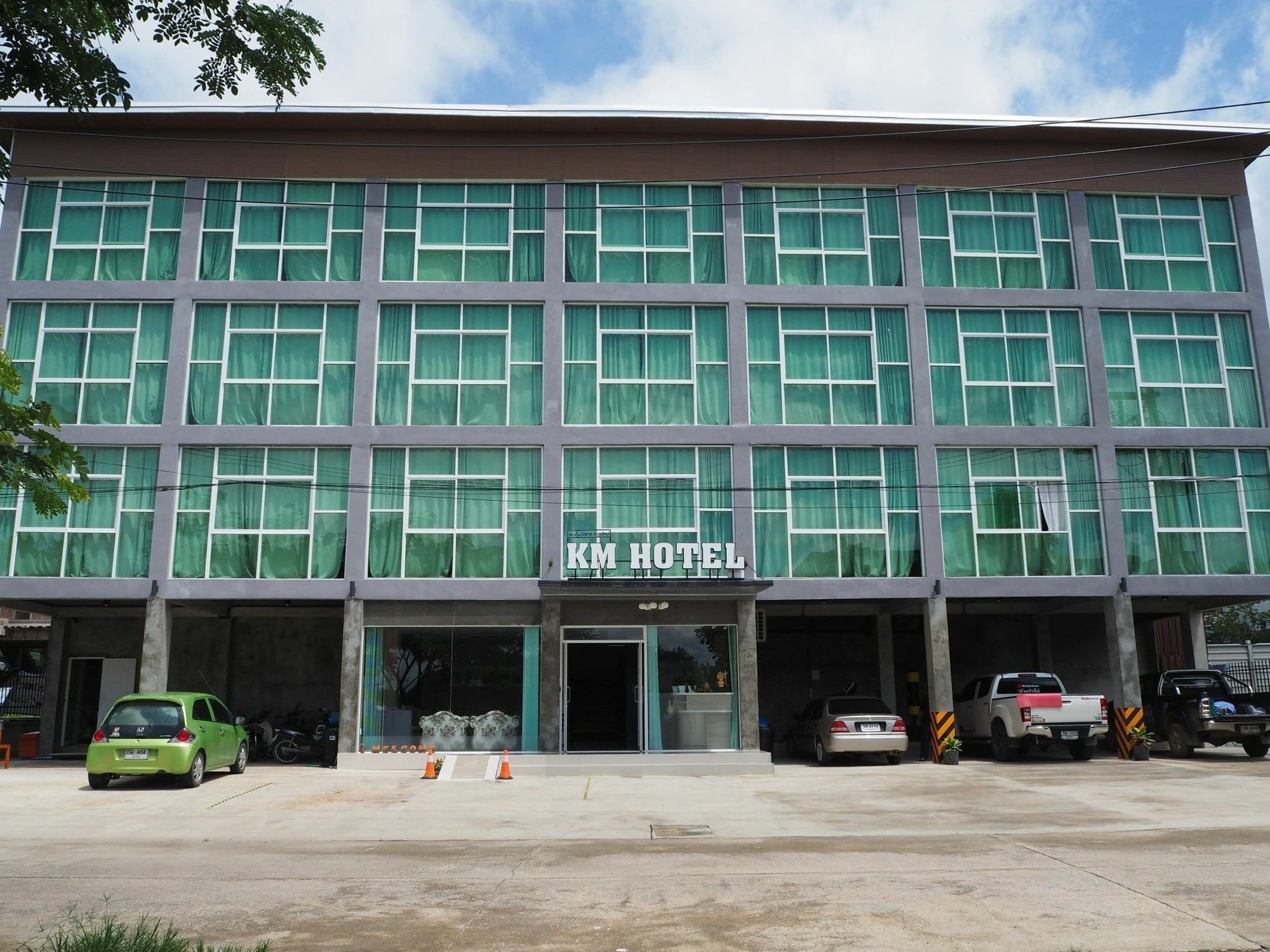 Hotel Km 3*