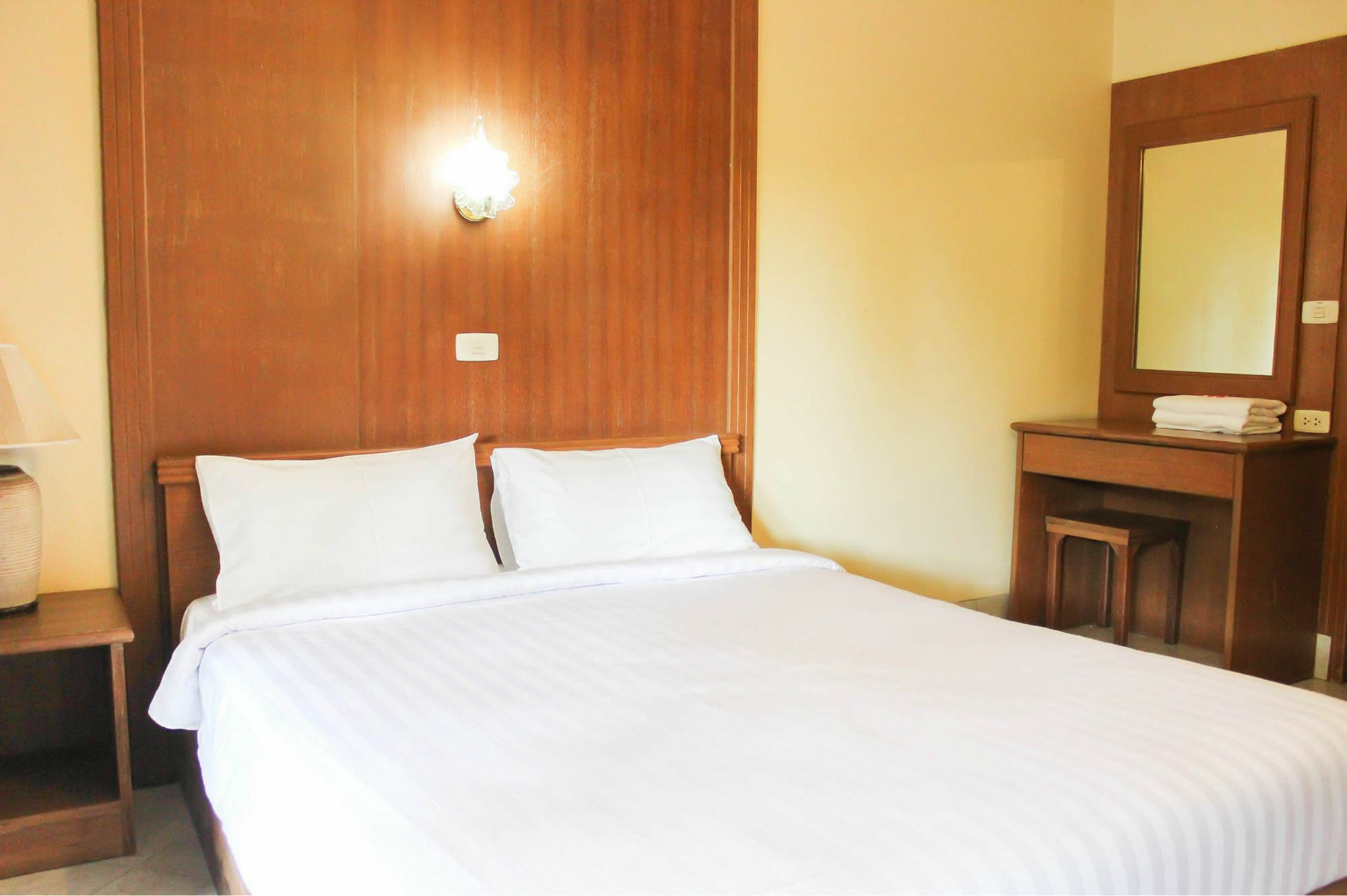 Link Mansion Hotel 2*