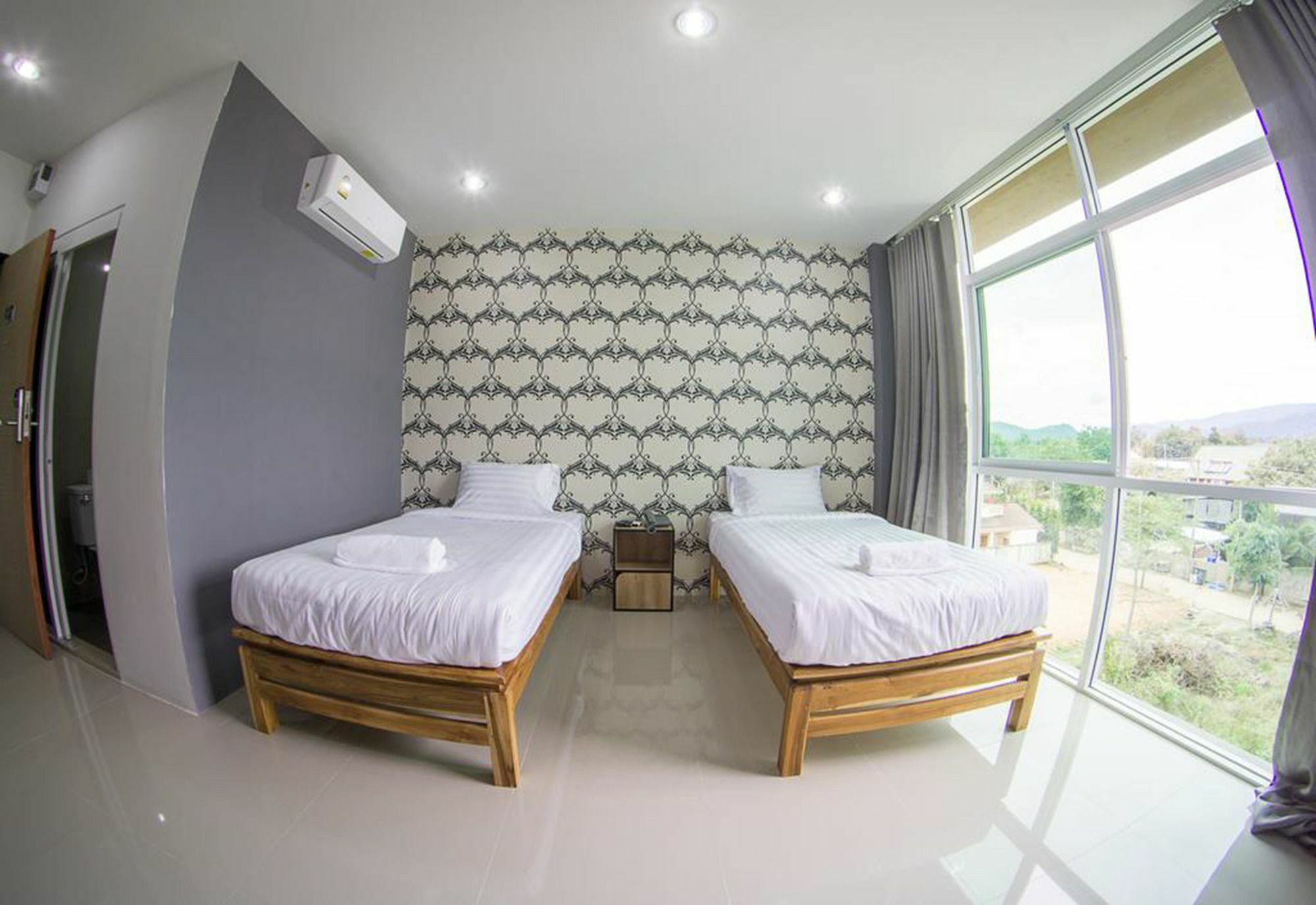 Km Hotel
