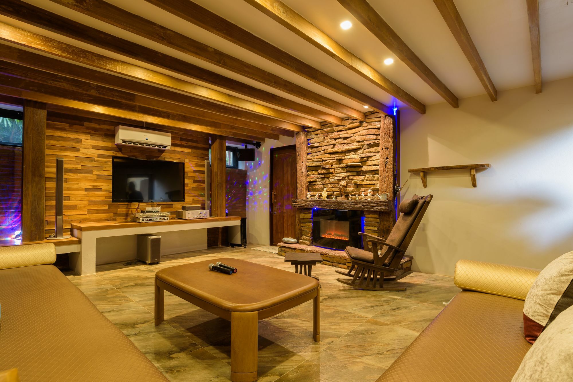 Sabai Riverside Villa *