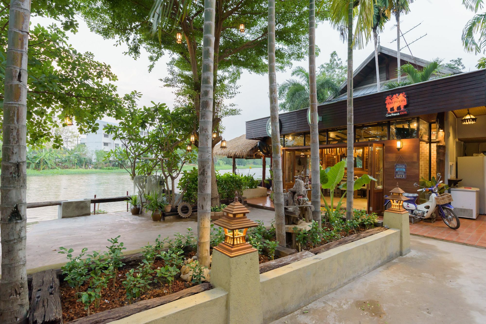 Sabai Riverside Villa *