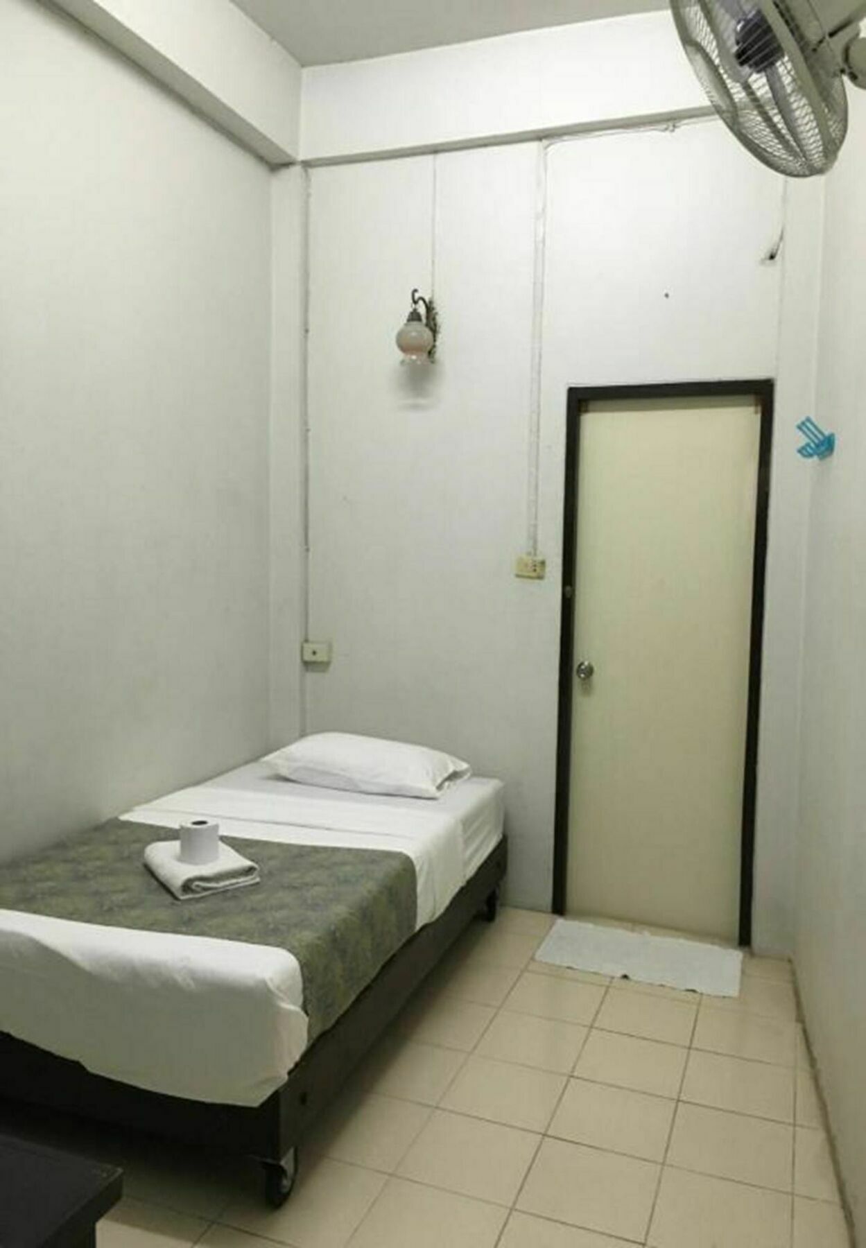 Guest house Ampawan