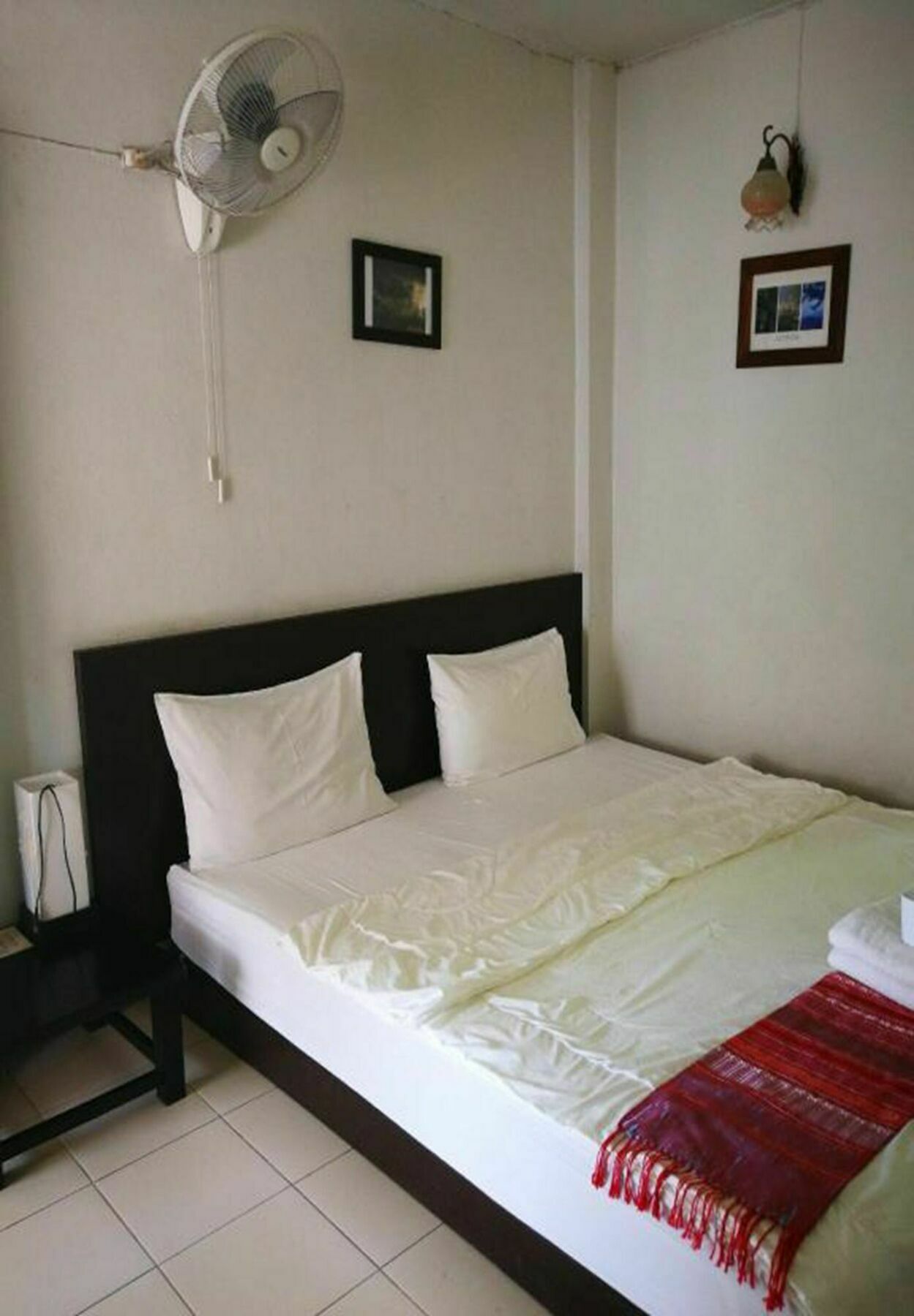 Guest house Ampawan