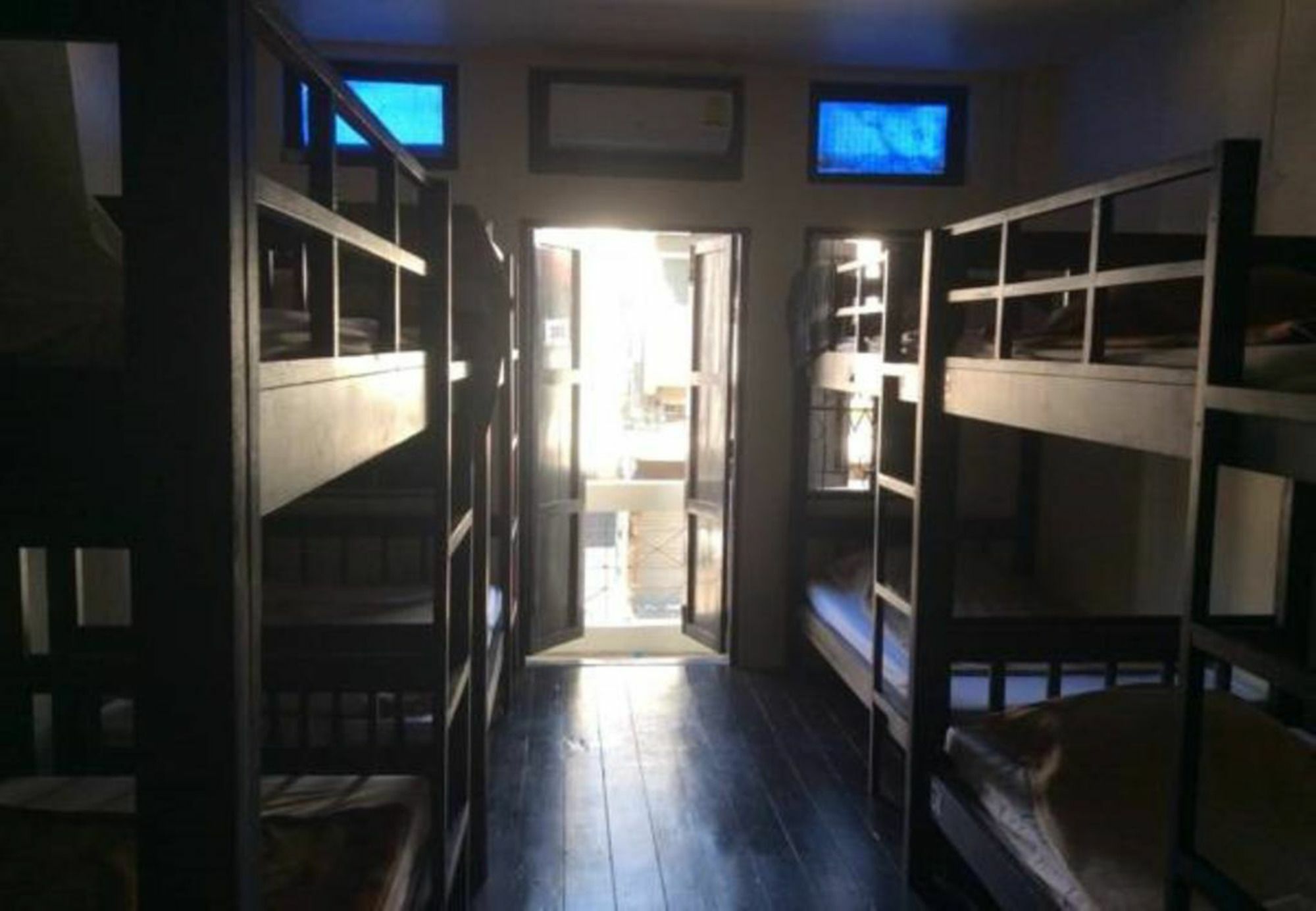Hostel Thapae Backpackers *
